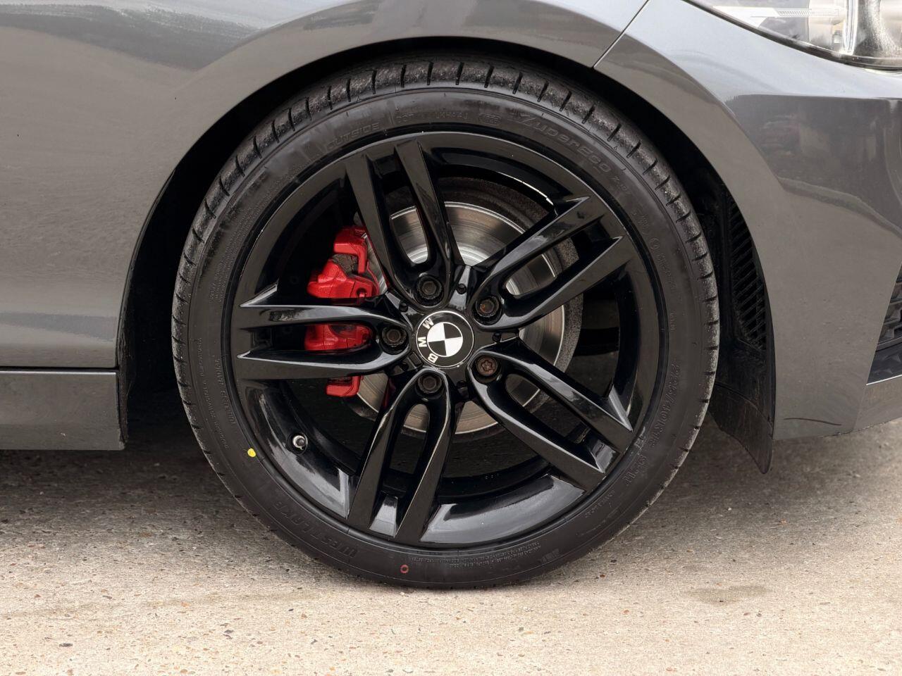 BMW 2 Series view 14