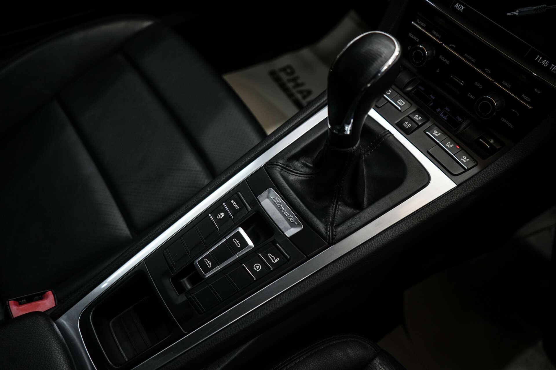 Porsche Boxster view 31