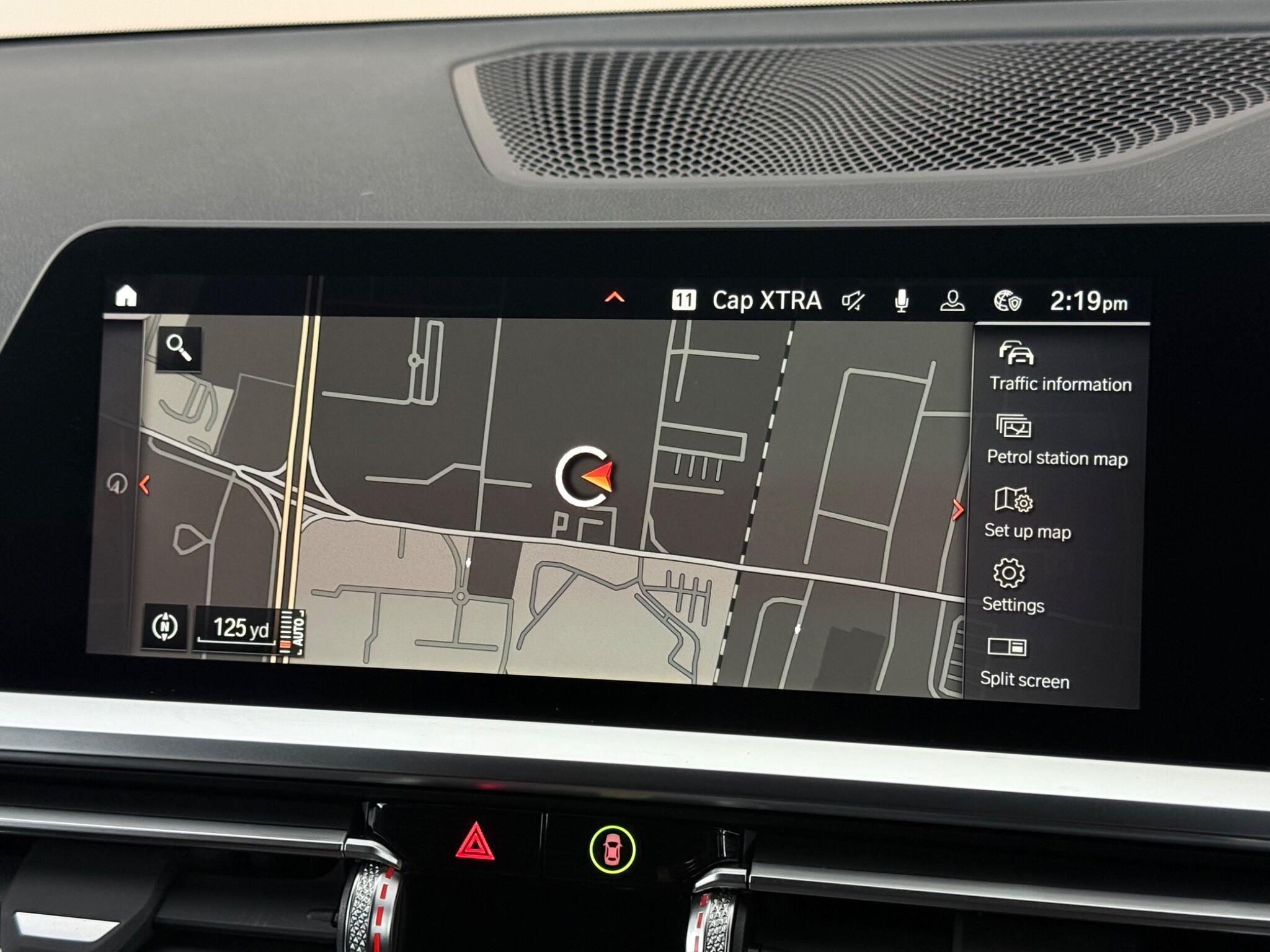 BMW 3 Series view 24