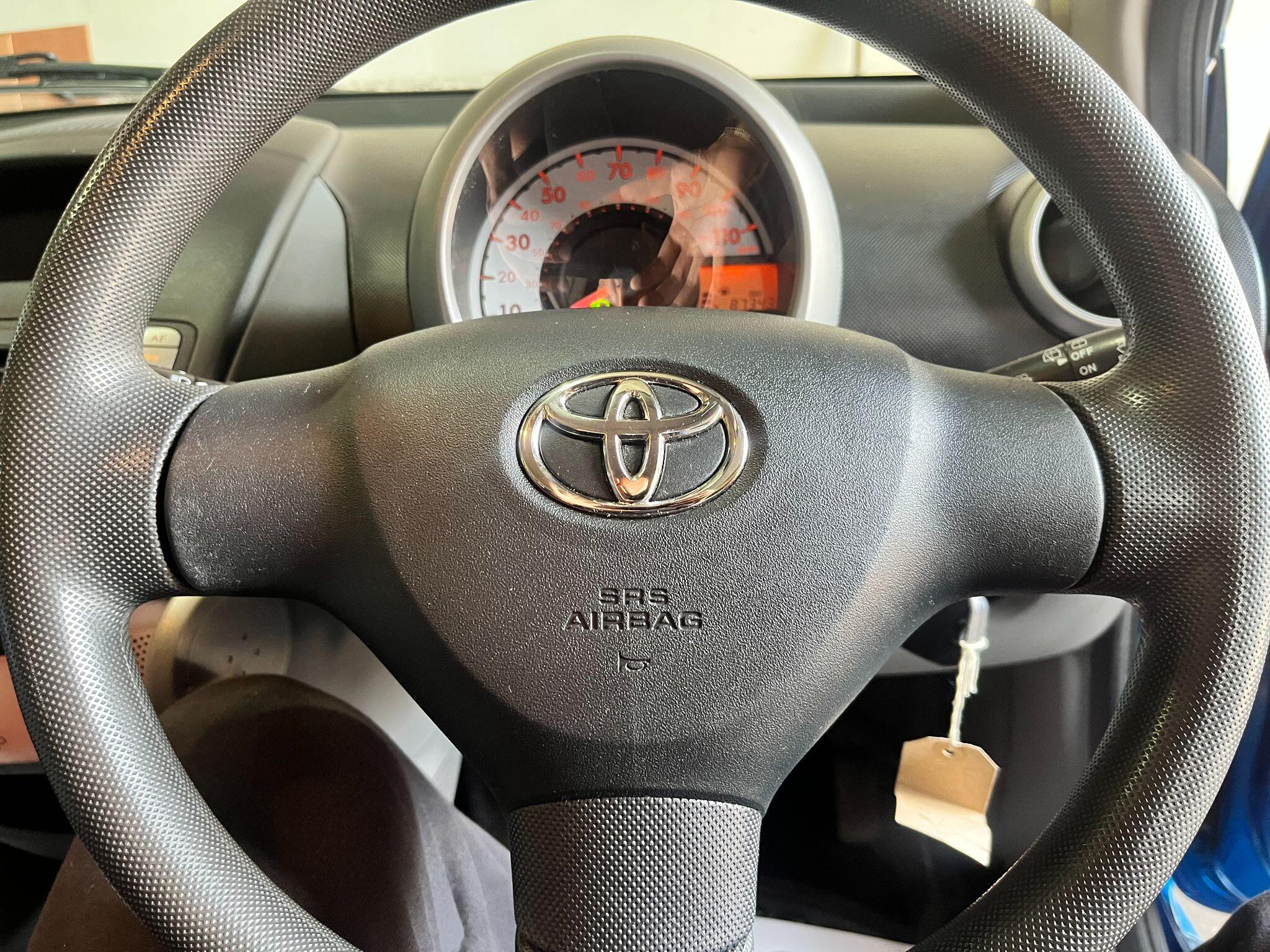Toyota Aygo view 11