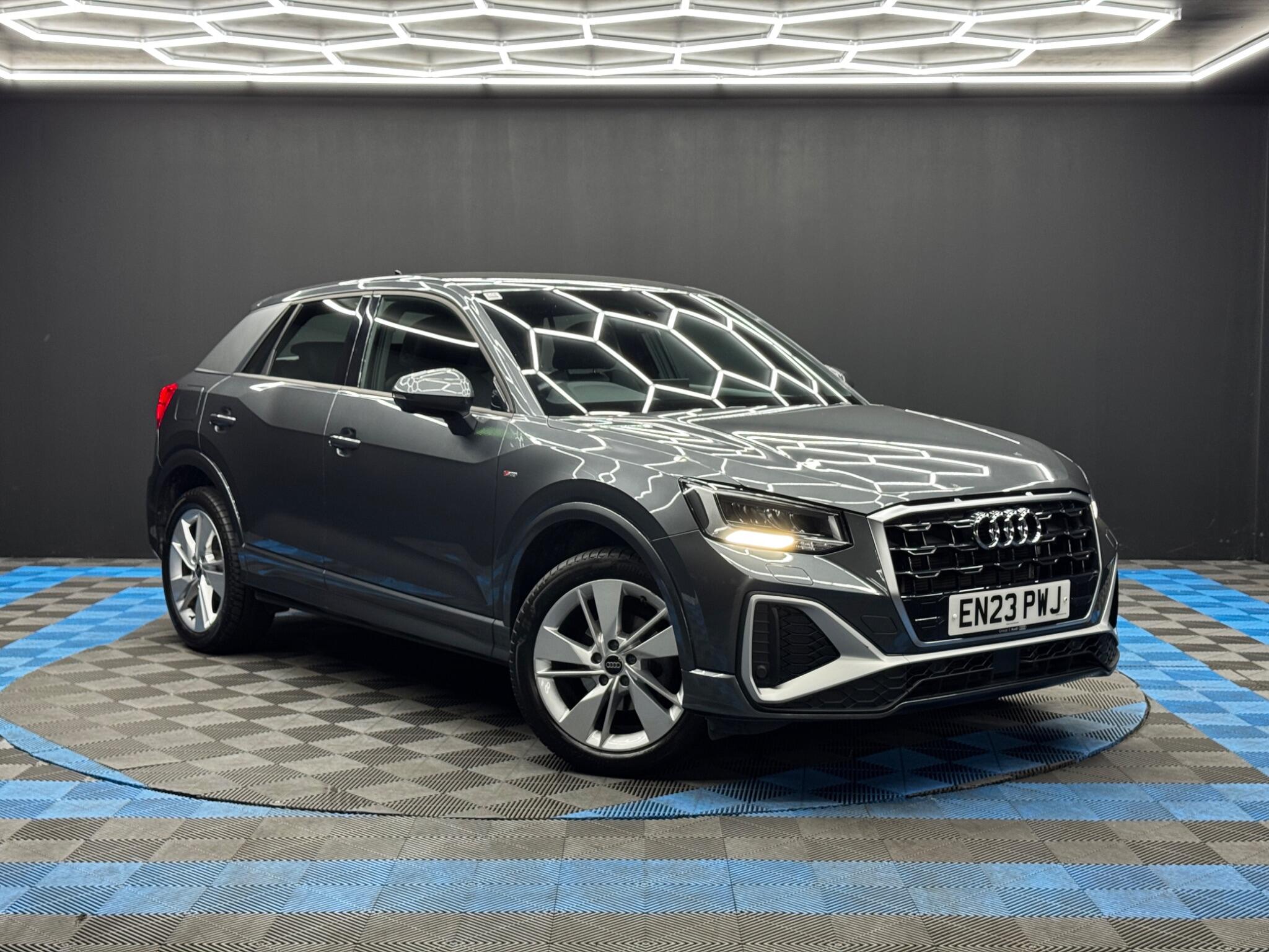 Audi Q2 main image