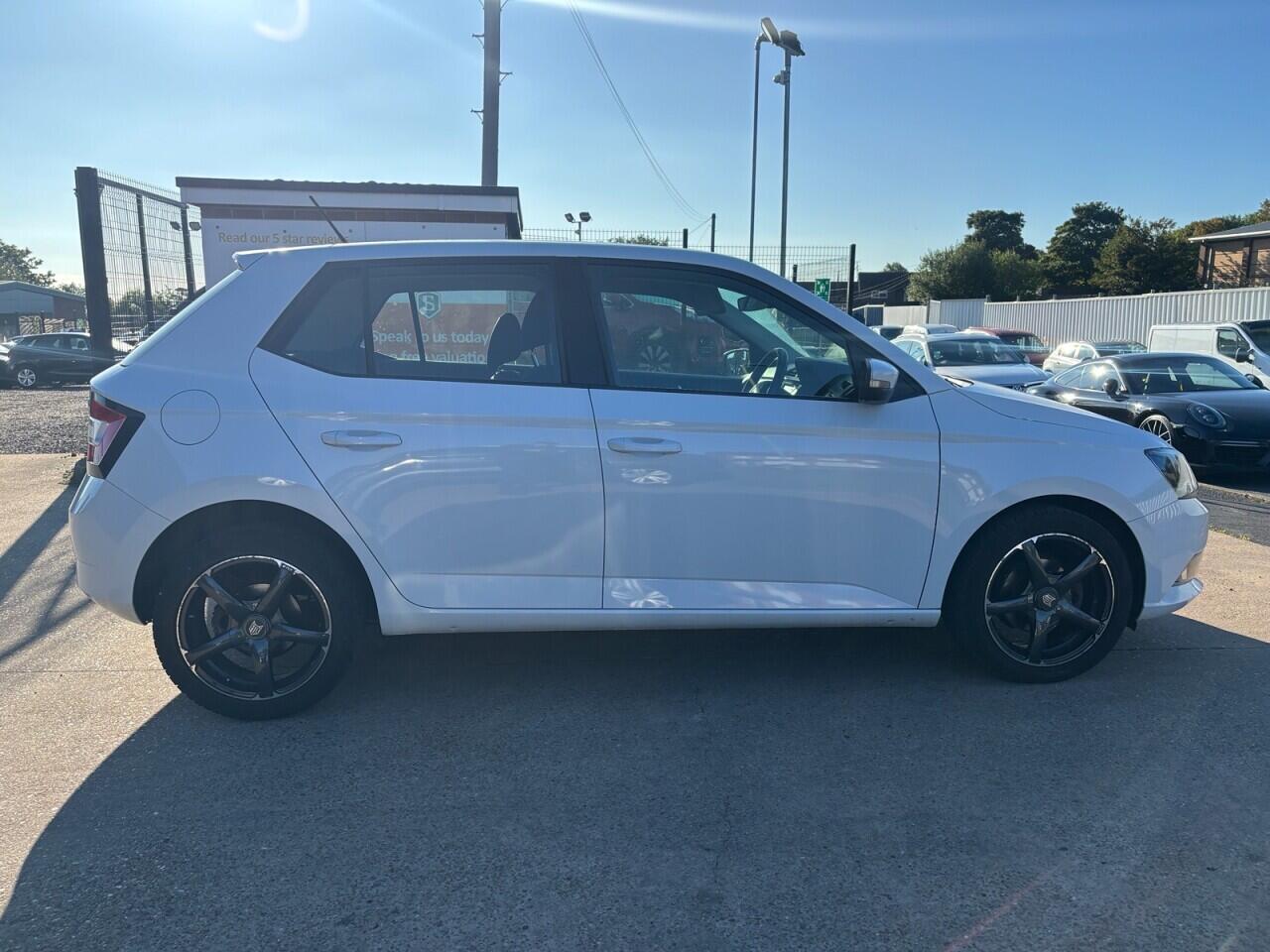 Skoda Fabia view 8