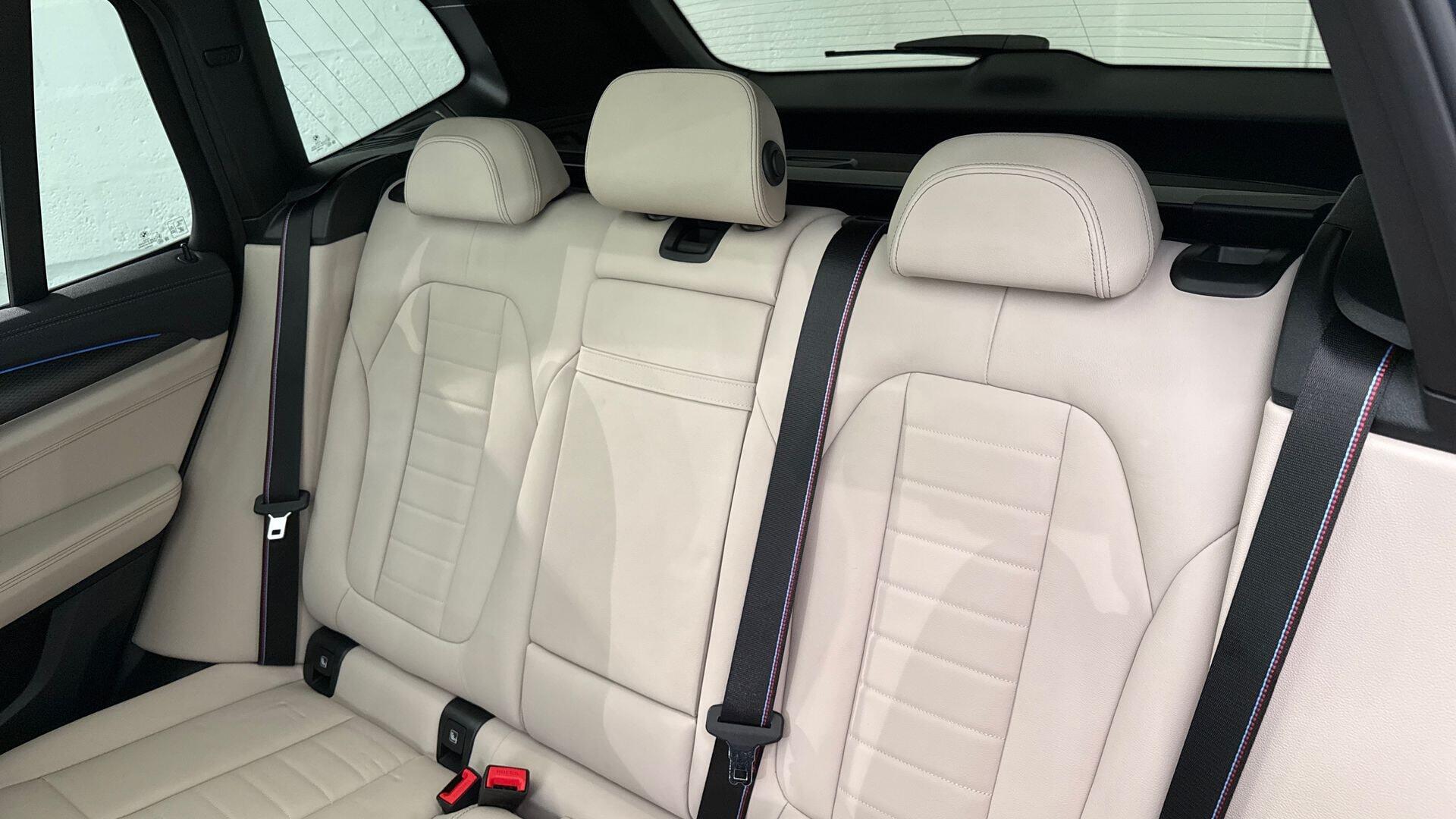 BMW Ix3 view 12