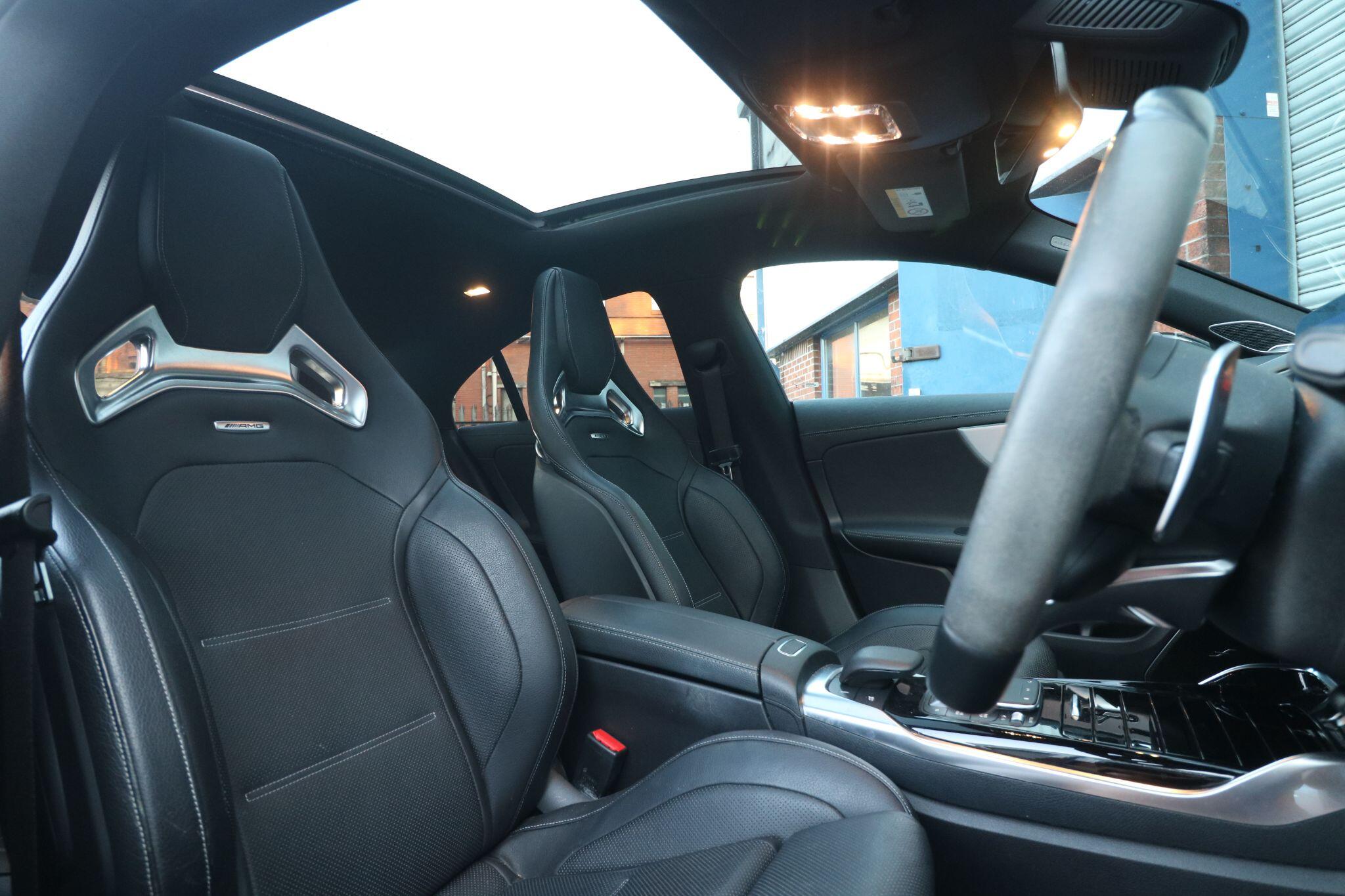 Mercedes-Benz Cla view 27