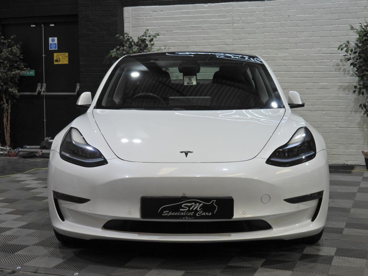Tesla Model 3 view 5