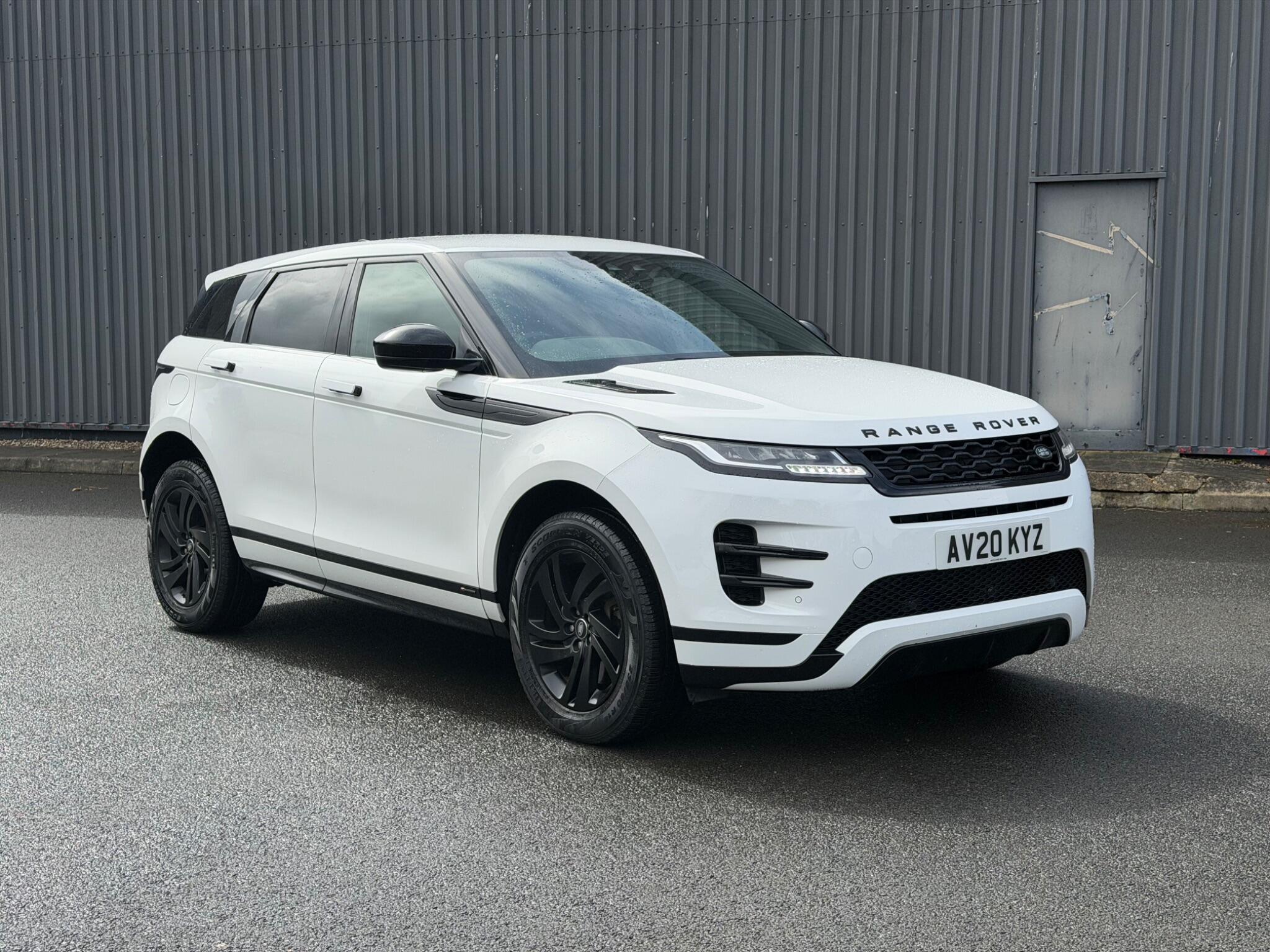 Land Rover Range Rover Evoque view 3