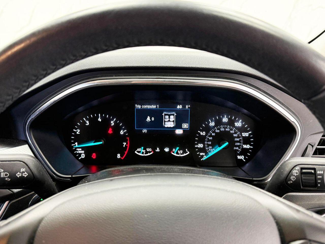 Ford Focus view 18