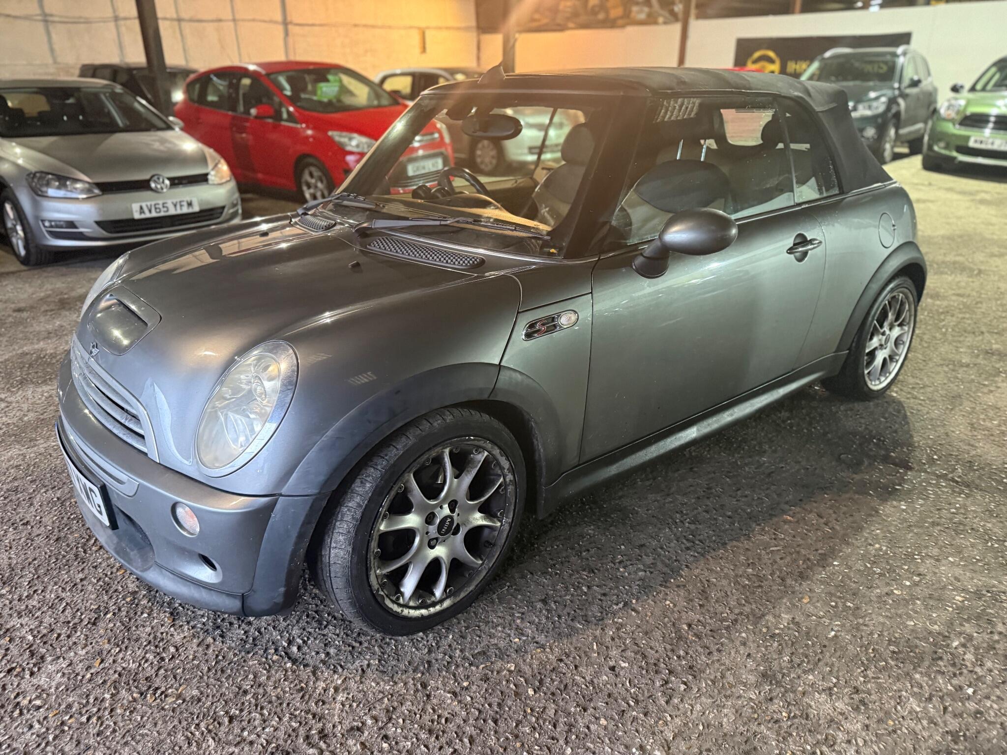 2007 MINI Convertible image 3