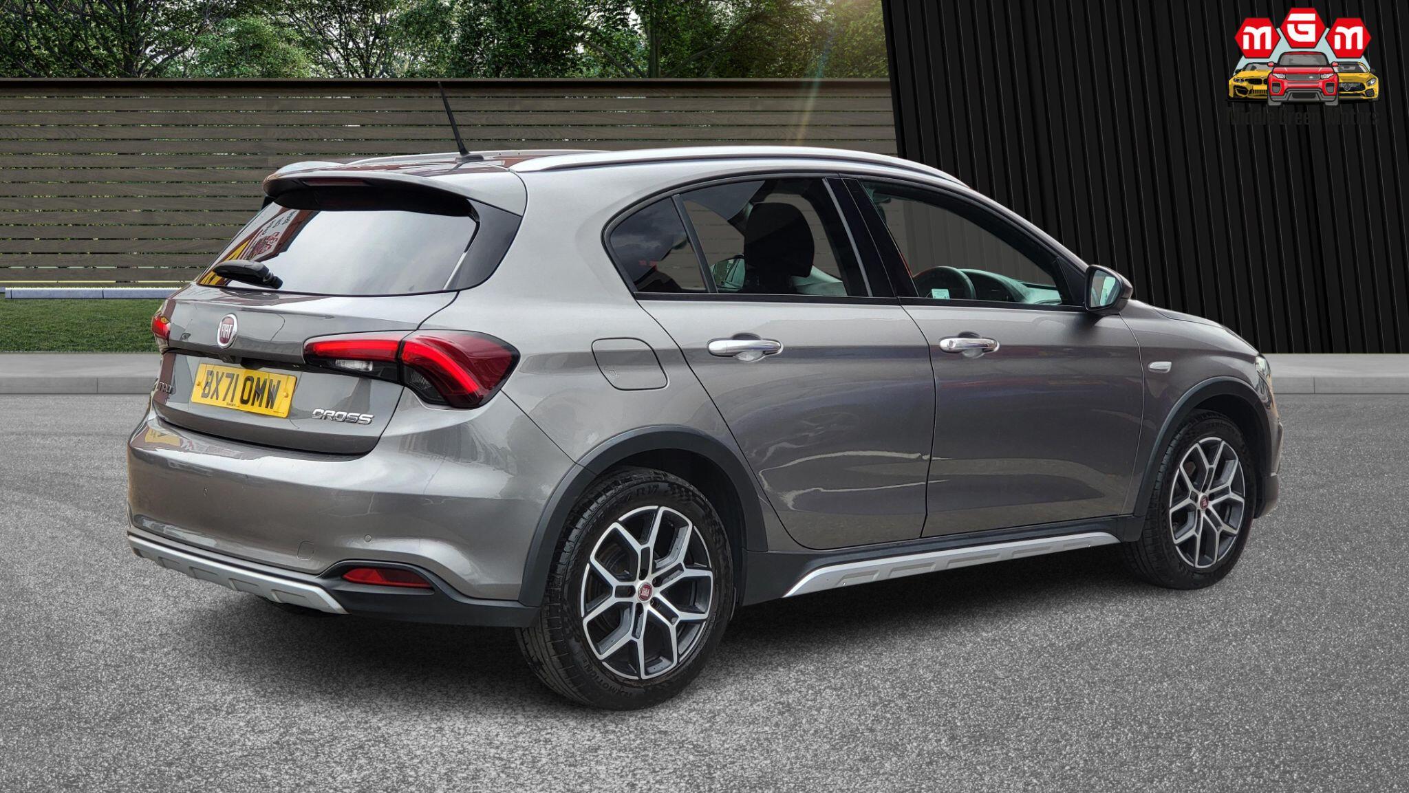 Fiat Tipo view 10