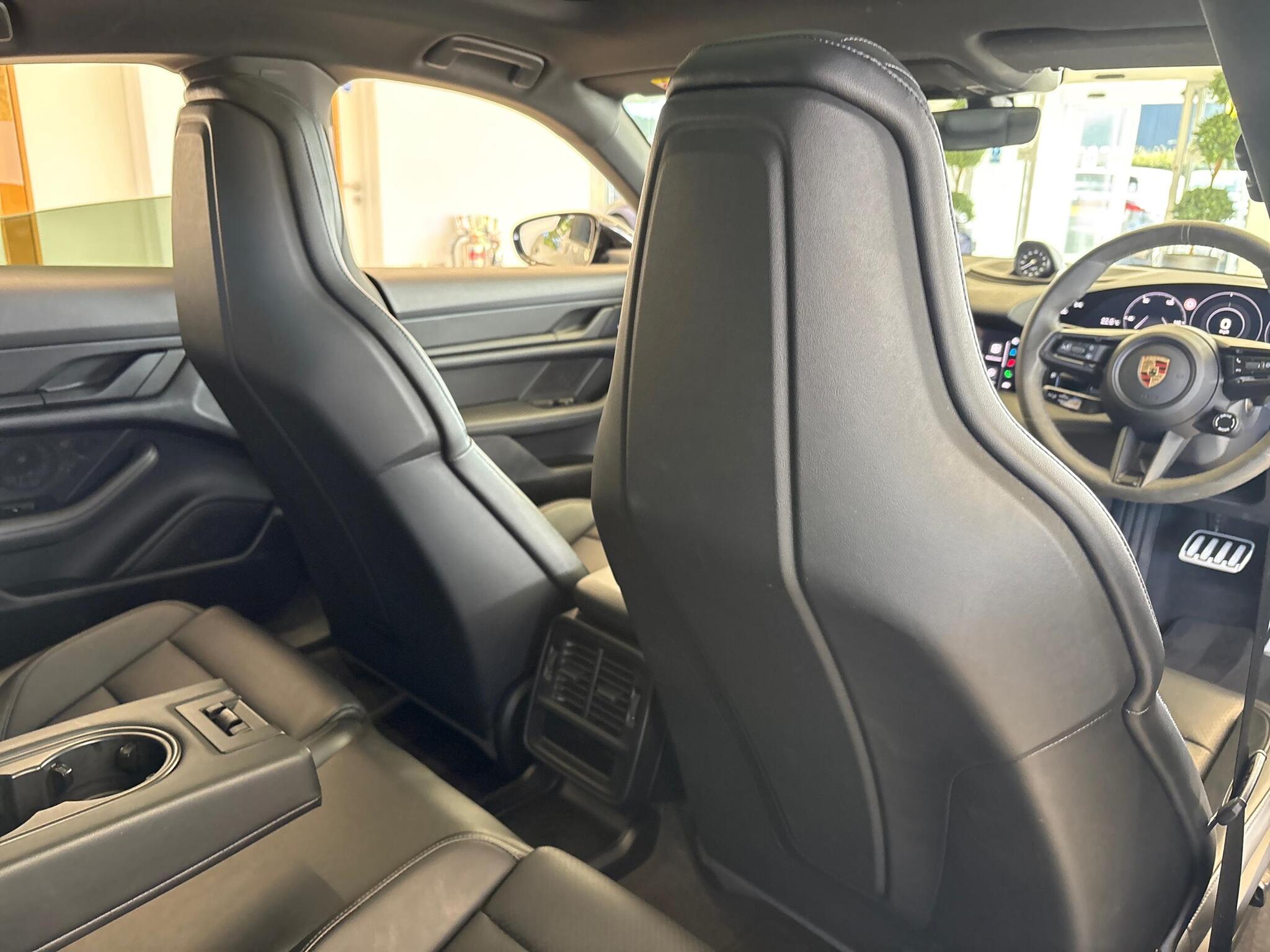 Porsche Taycan view 38
