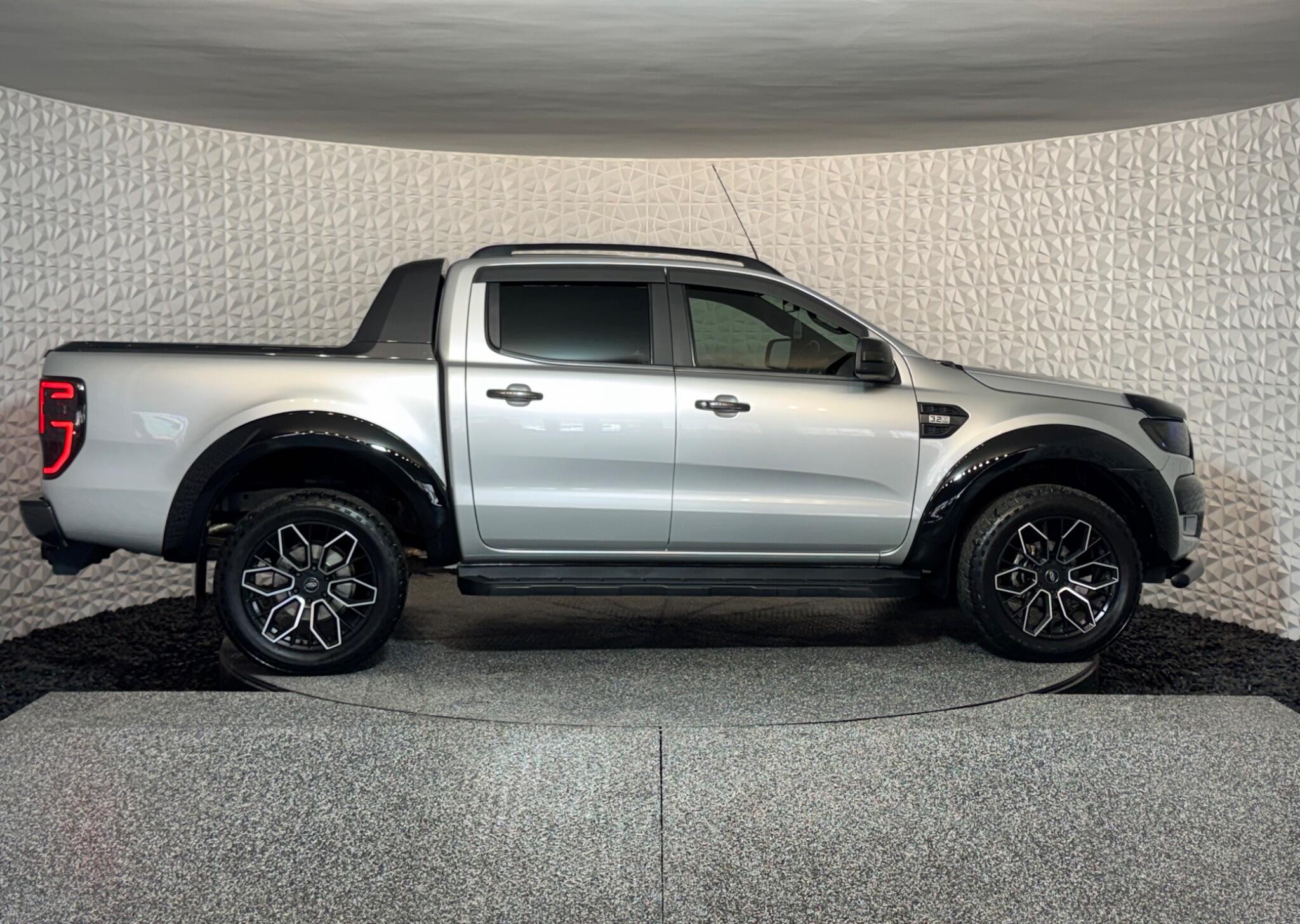Ford Ranger view 9