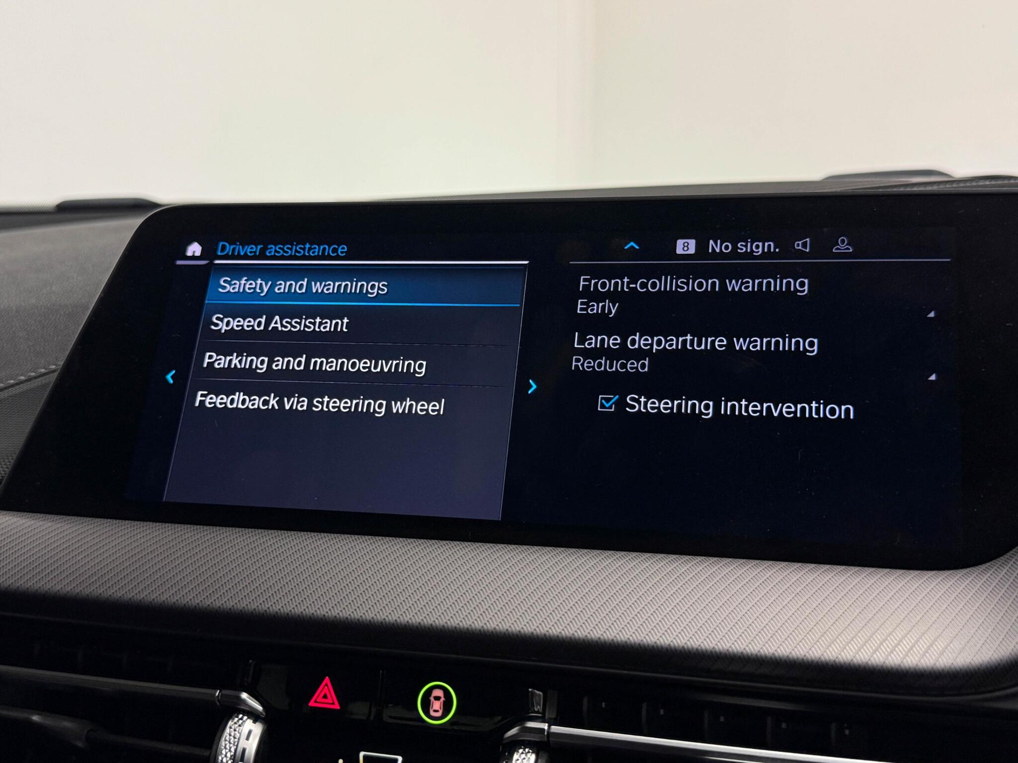 BMW 2 Series view 45
