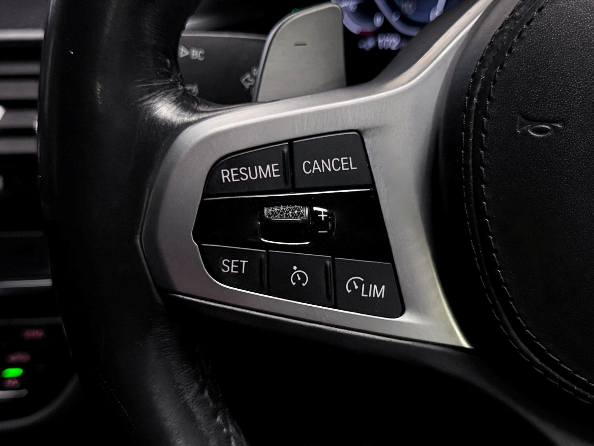BMW 5 Series view 34