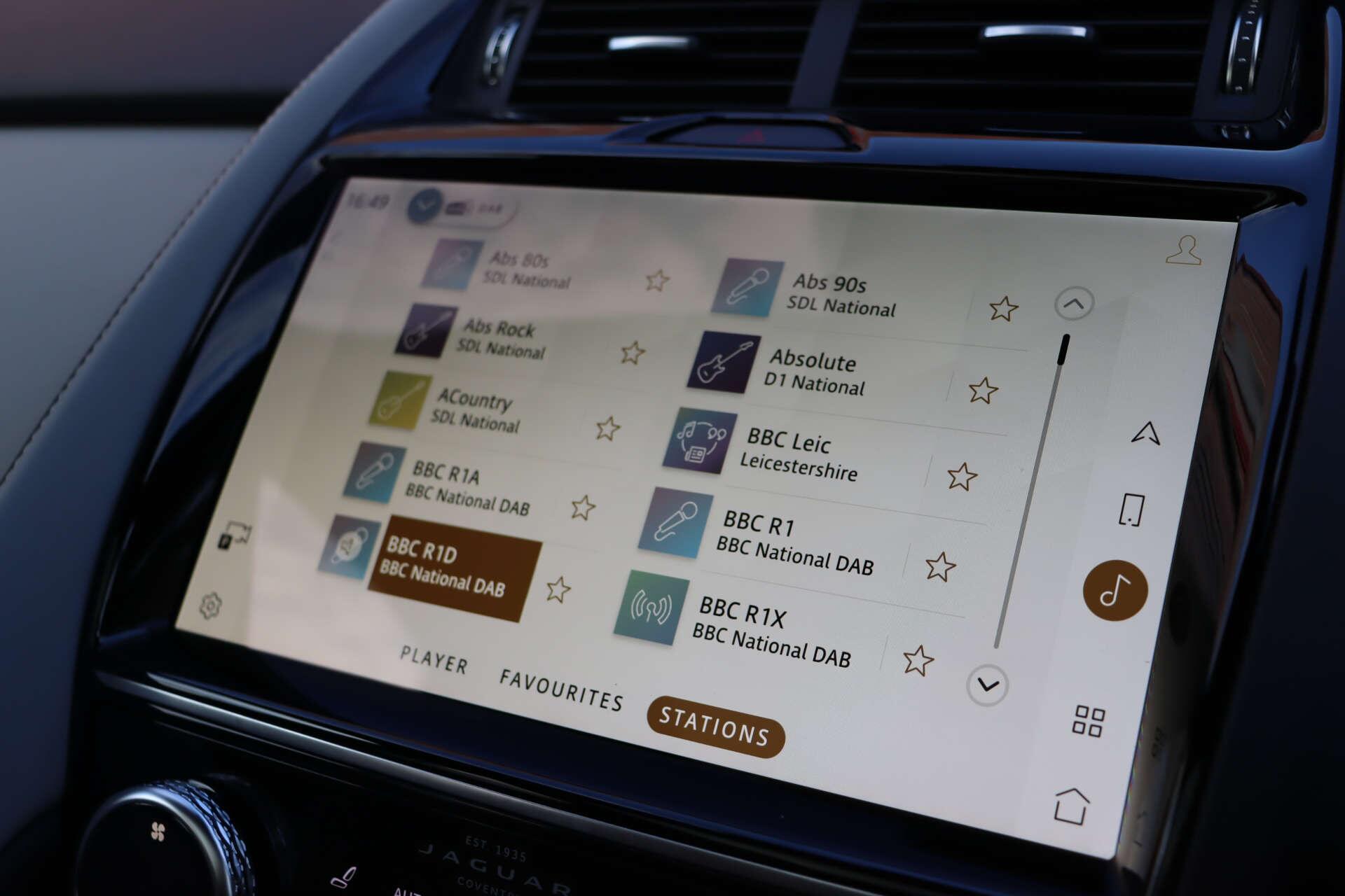 Jaguar E-Pace view 43