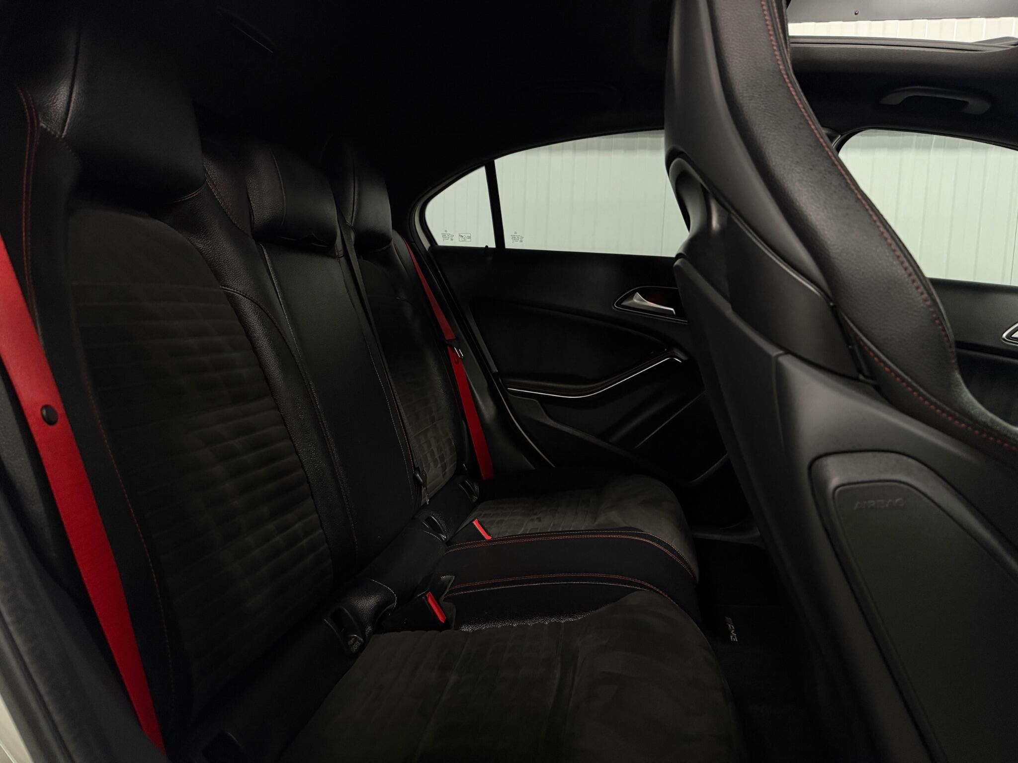 Mercedes-Benz A-Class view 27
