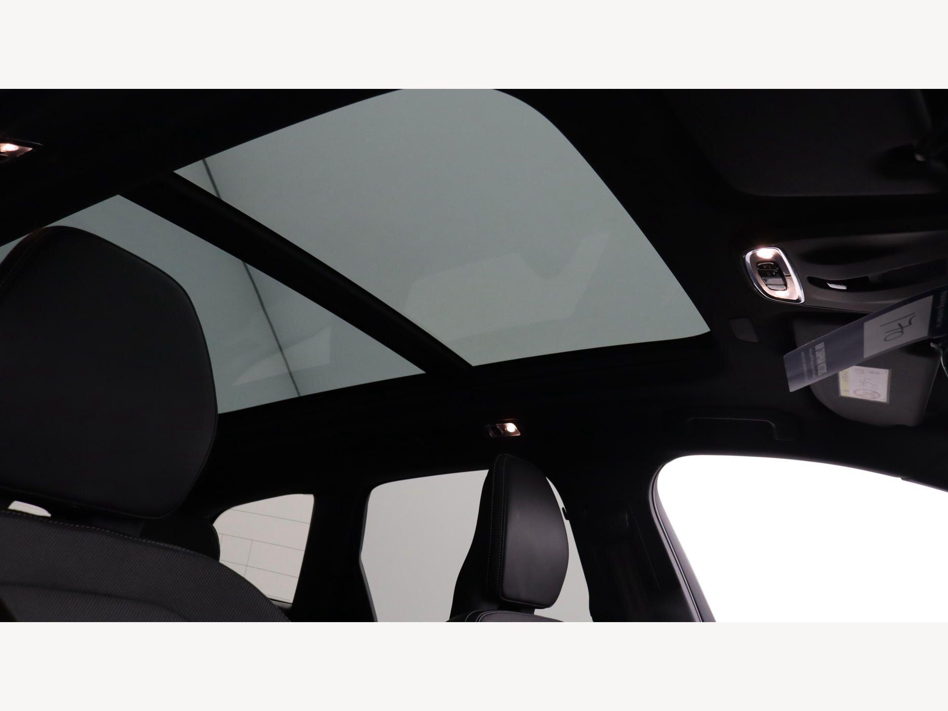 Volvo XC60 view 30