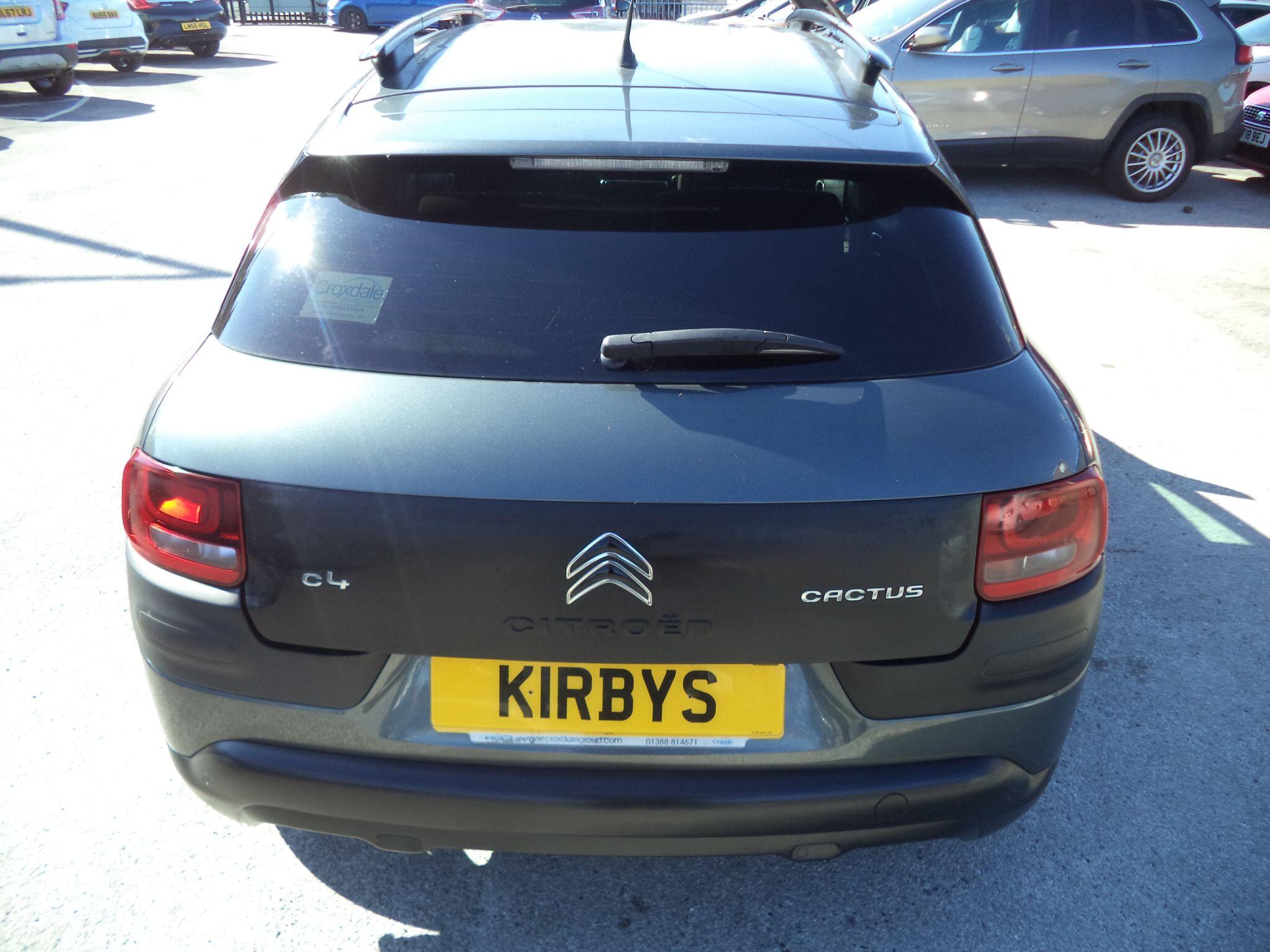 Citroen C4 Cactus view 7