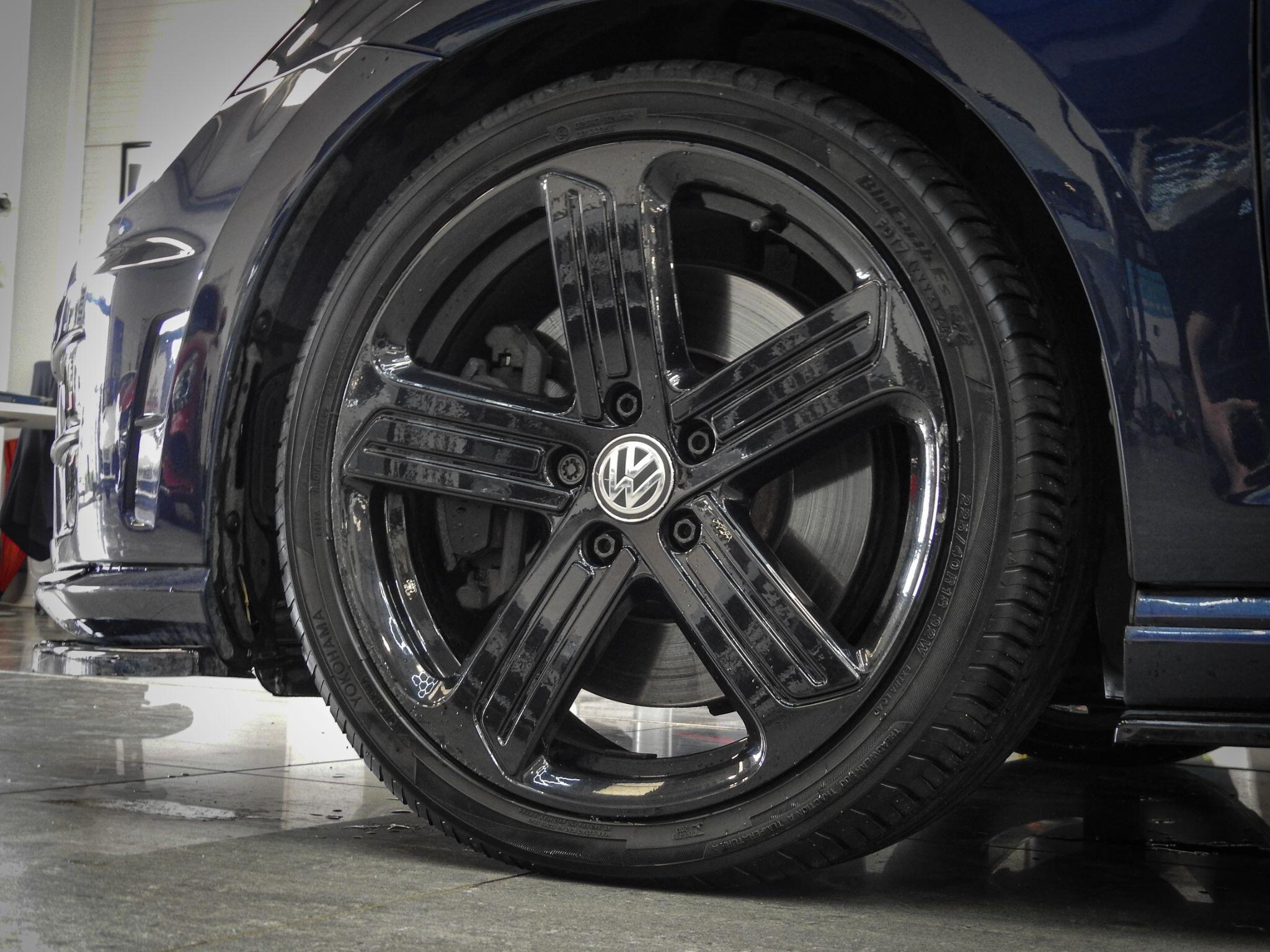 Volkswagen Golf view 20
