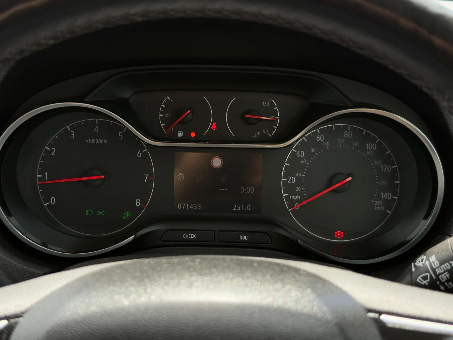 Vauxhall Grandland X view 56