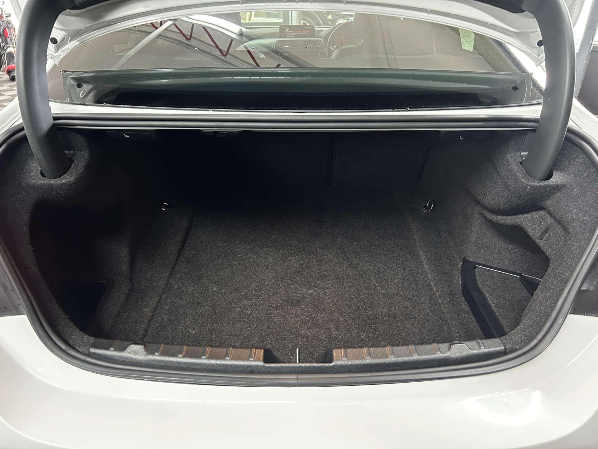 BMW 4 Series view 47