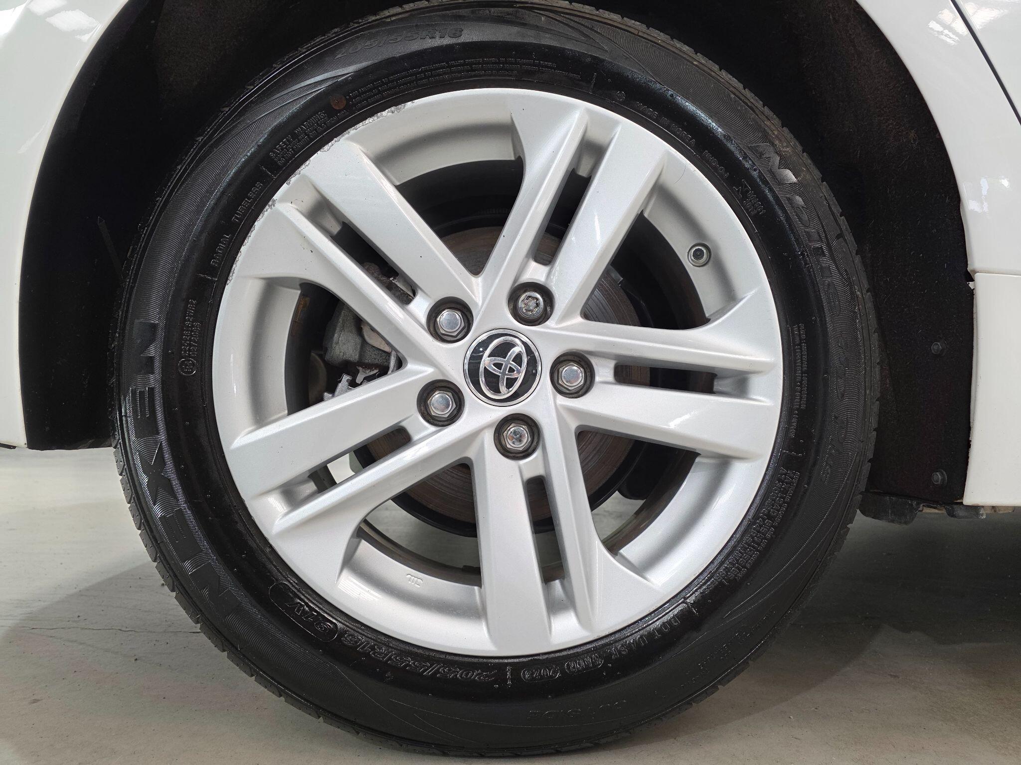 Toyota Corolla view 28