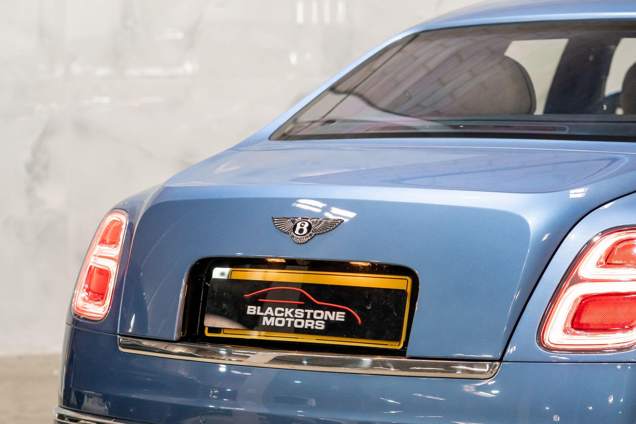 Bentley Mulsanne view 71