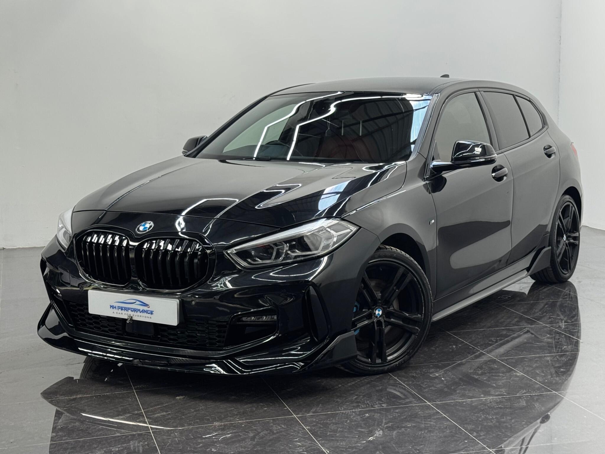 BMW 1 Series view 25