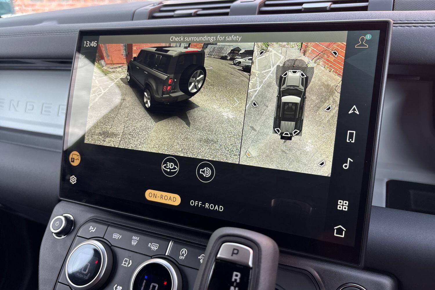 Land Rover Defender view 29