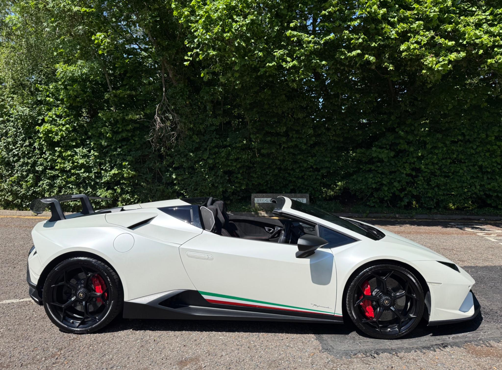 Lamborghini Huracan view 14