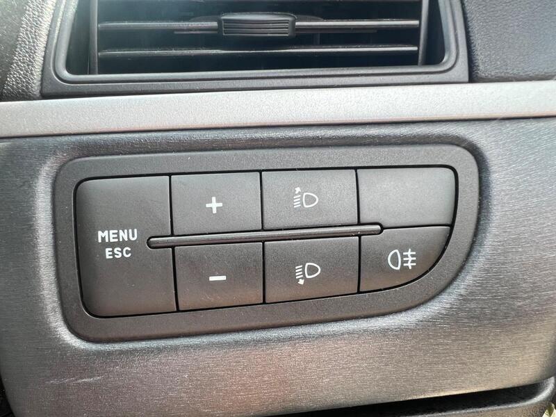 Fiat Grande Punto view 25