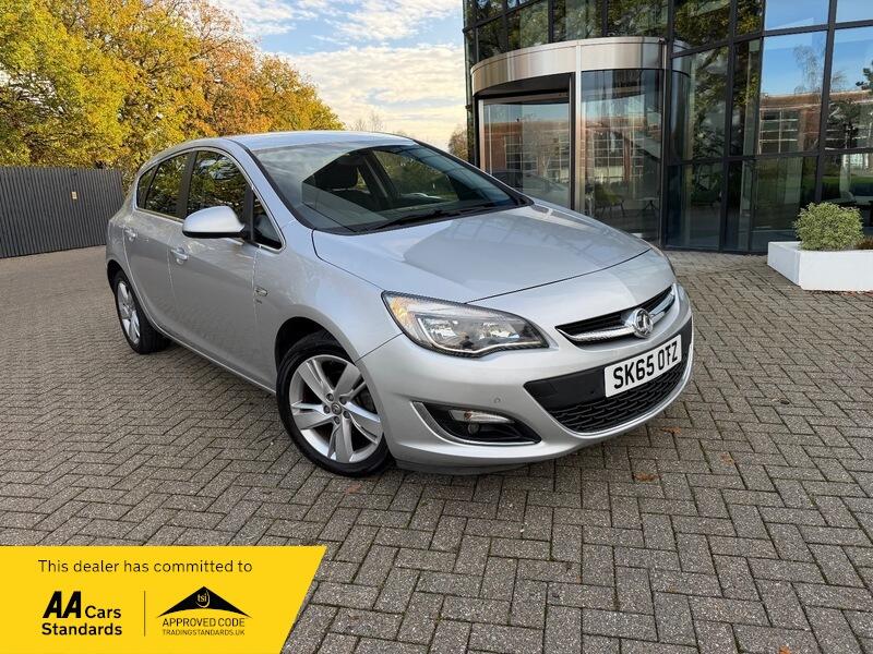 2015 Vauxhall Astra 1.4i SRi Euro 6 5dr • 24,139 miles image 1