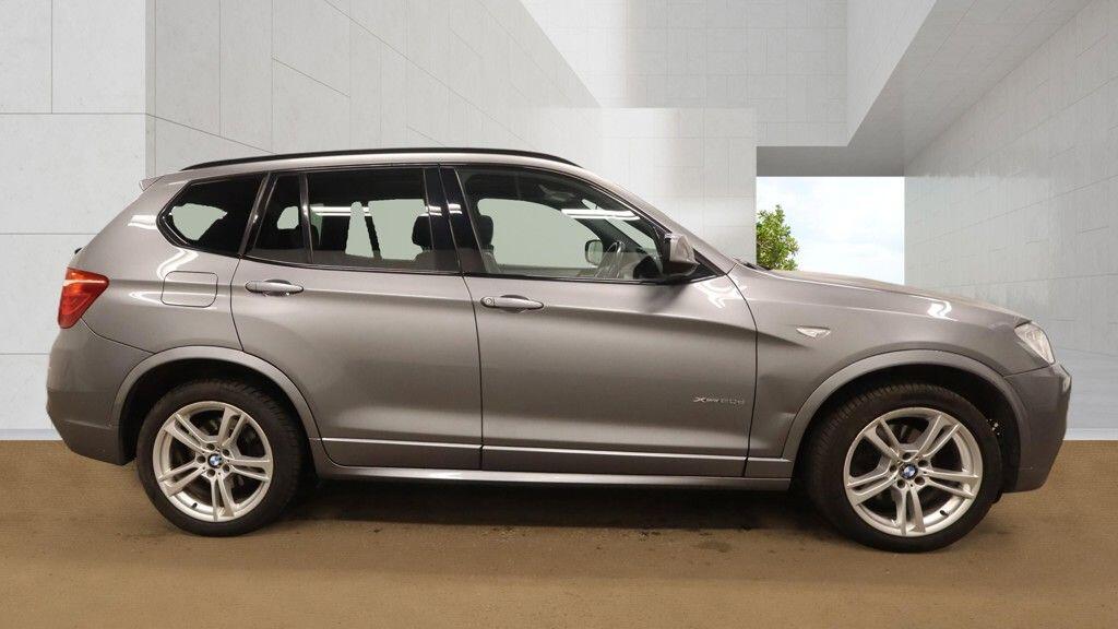 BMW X3 view 9