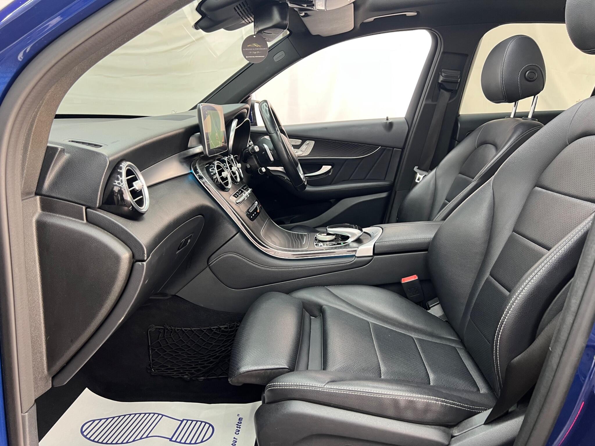 Mercedes-Benz GLC view 52