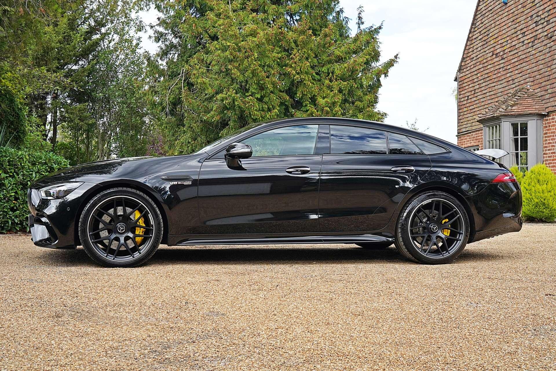Mercedes-Benz AMG GT view 3