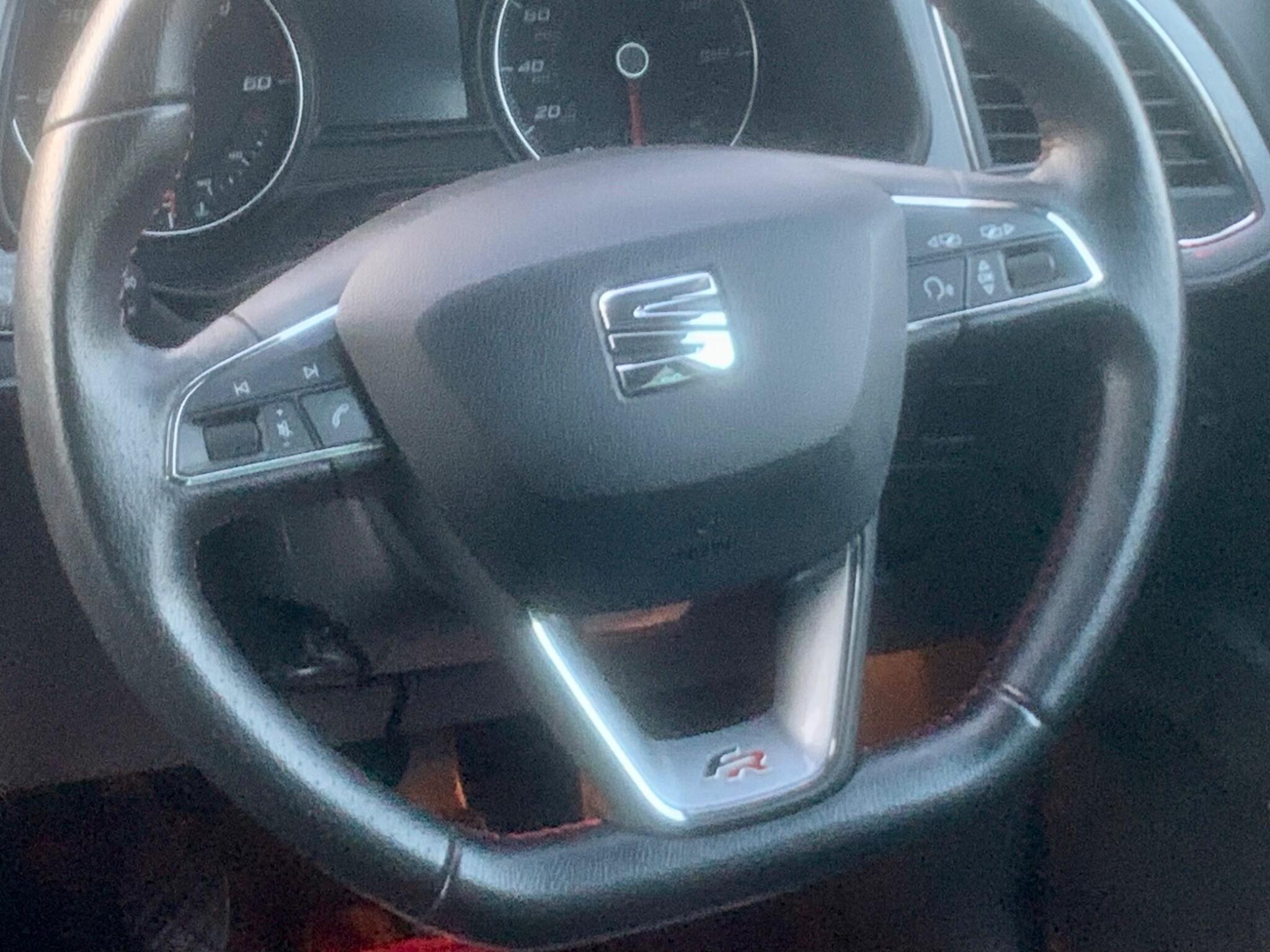 Seat Leon Leon view 16