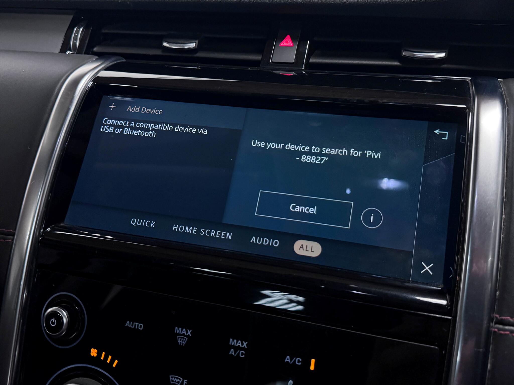 Land Rover Discovery Sport view 46