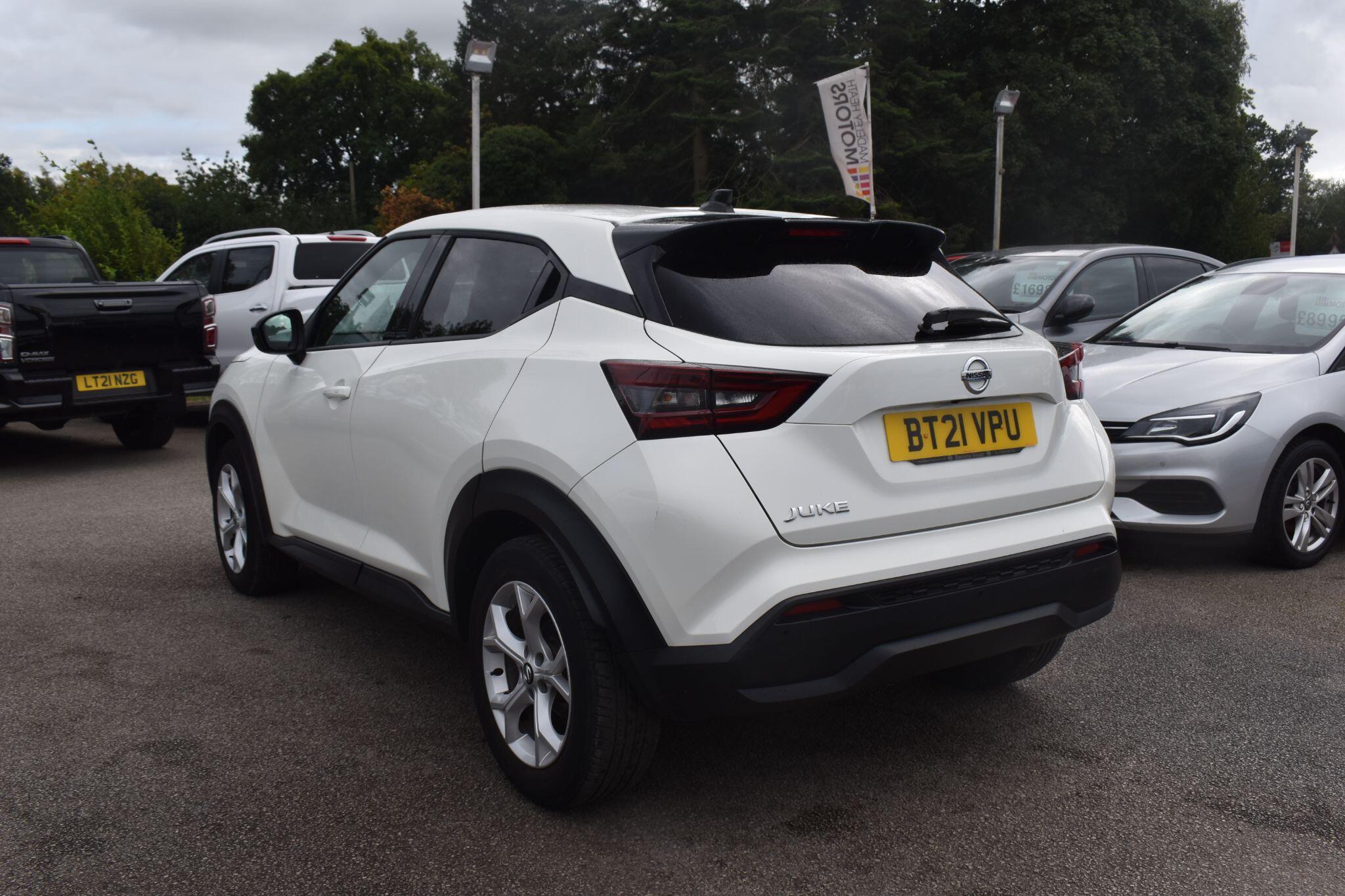 Juke - 1.0 DIG-T N-Connecta DCT Auto Euro 6 (s/s) 5dr - Image 9