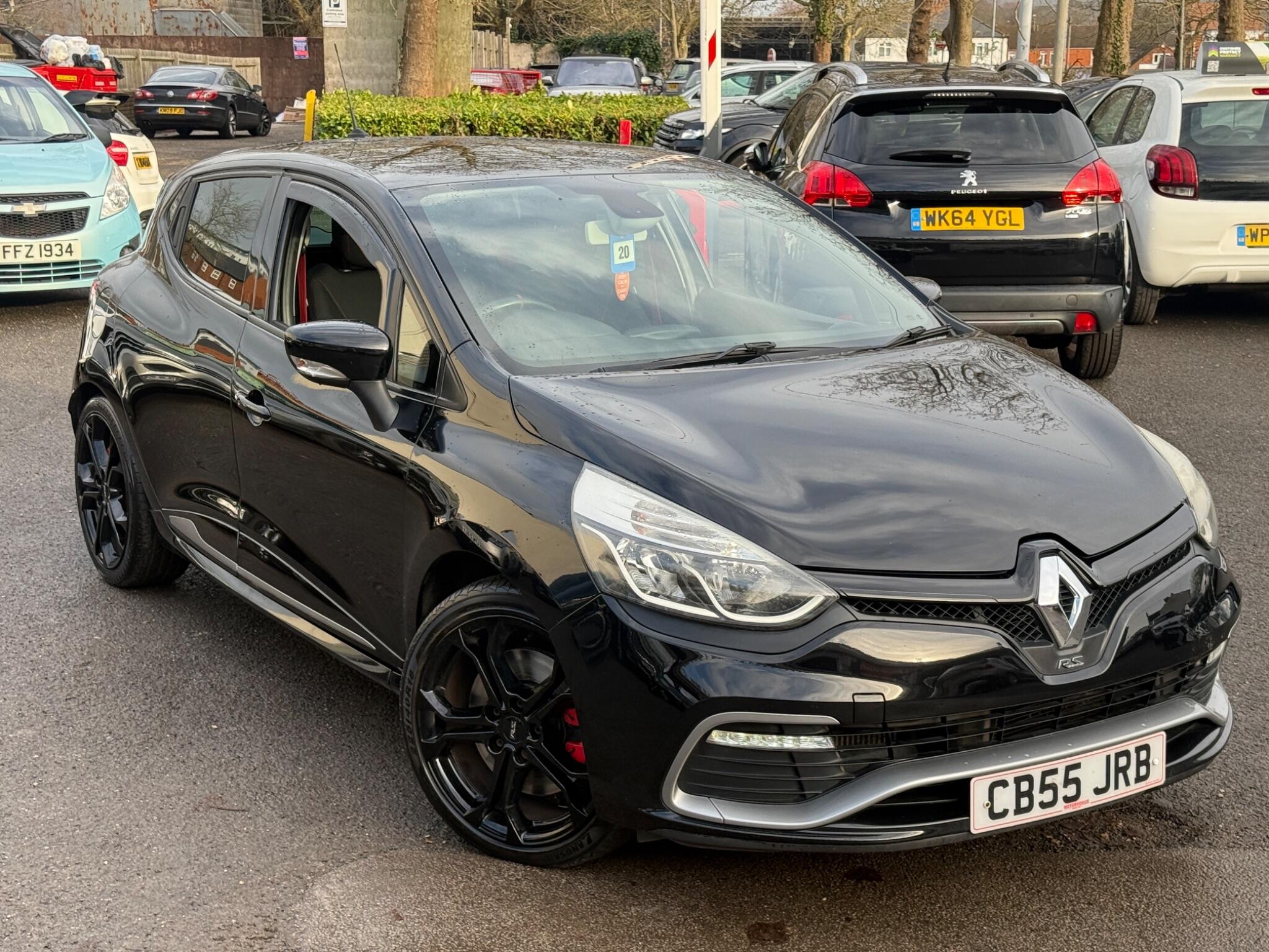 Renault Clio - Image 8