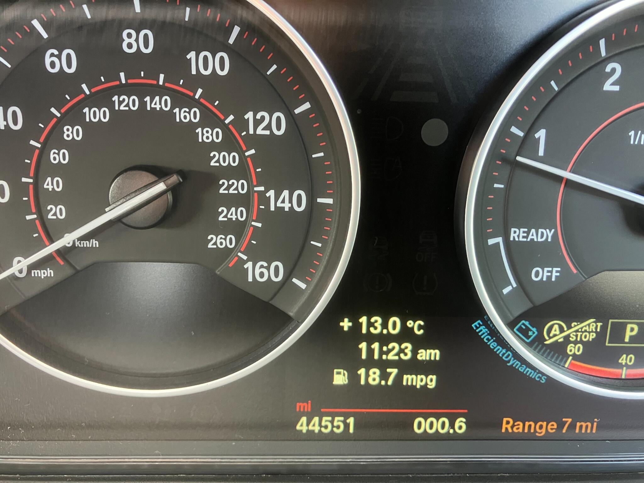 BMW 3 Series view 12
