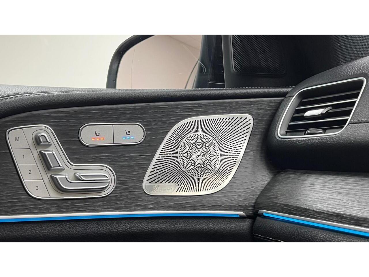 Mercedes-Benz Gle view 30