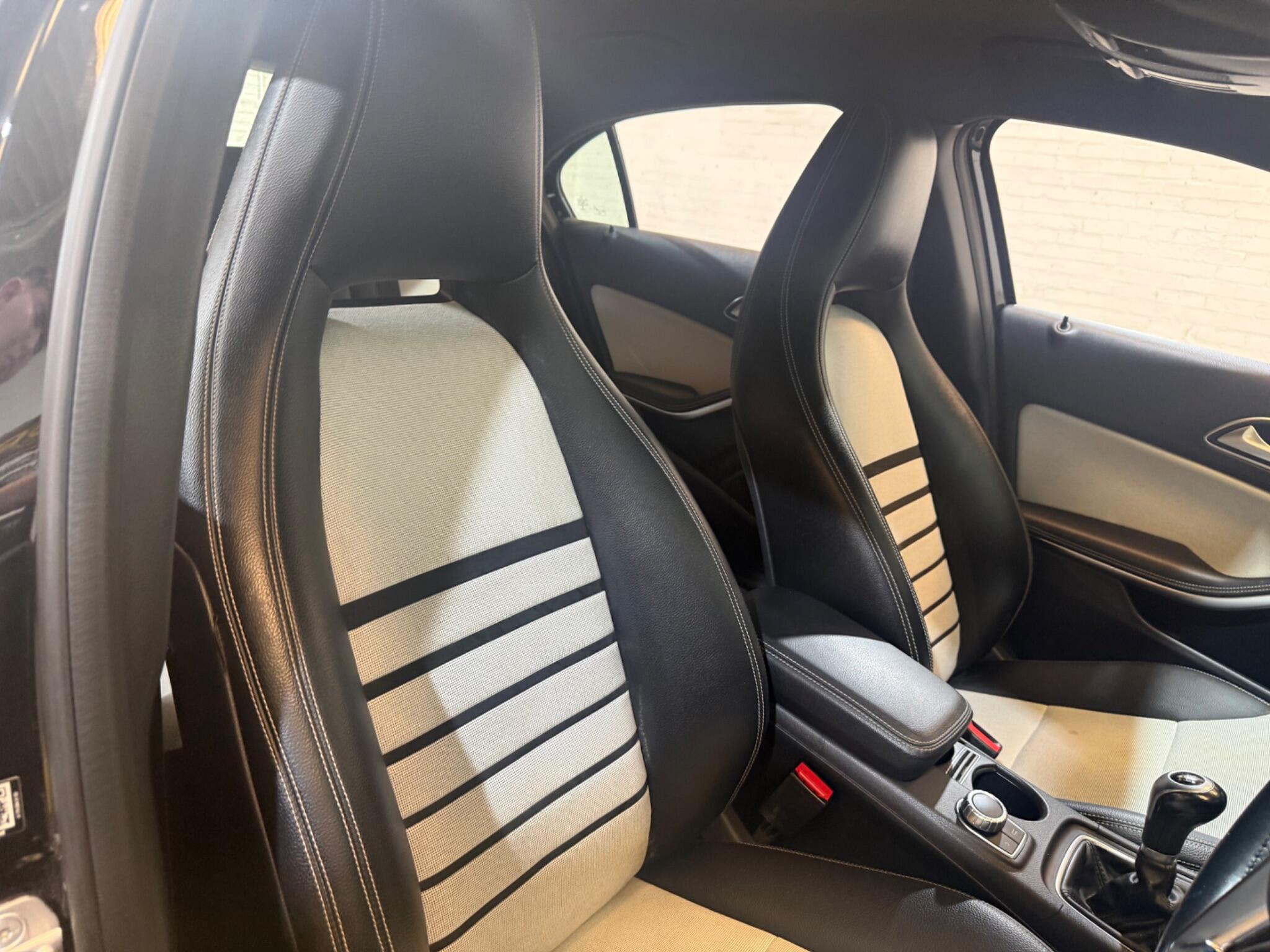 Mercedes-Benz A Class view 30