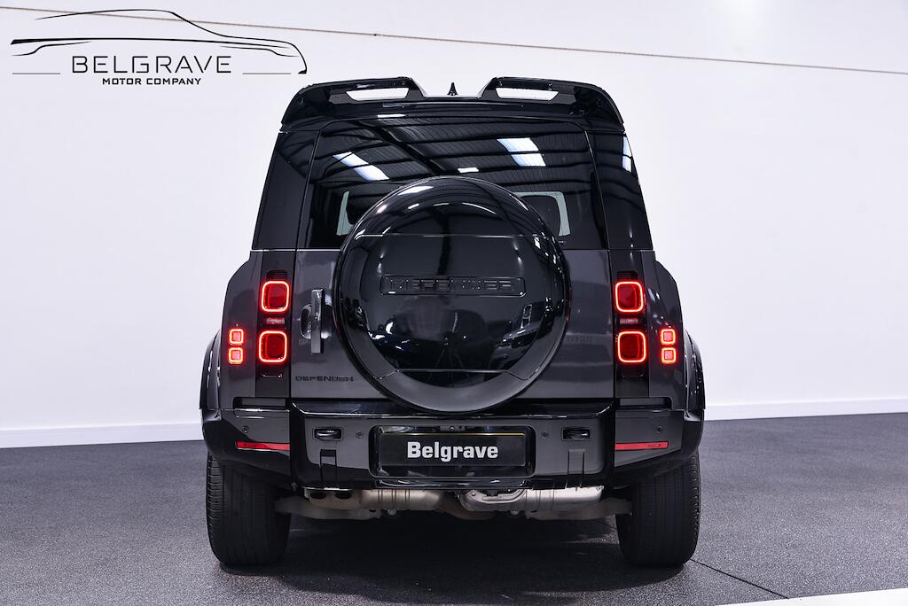 Land Rover Defender view 8
