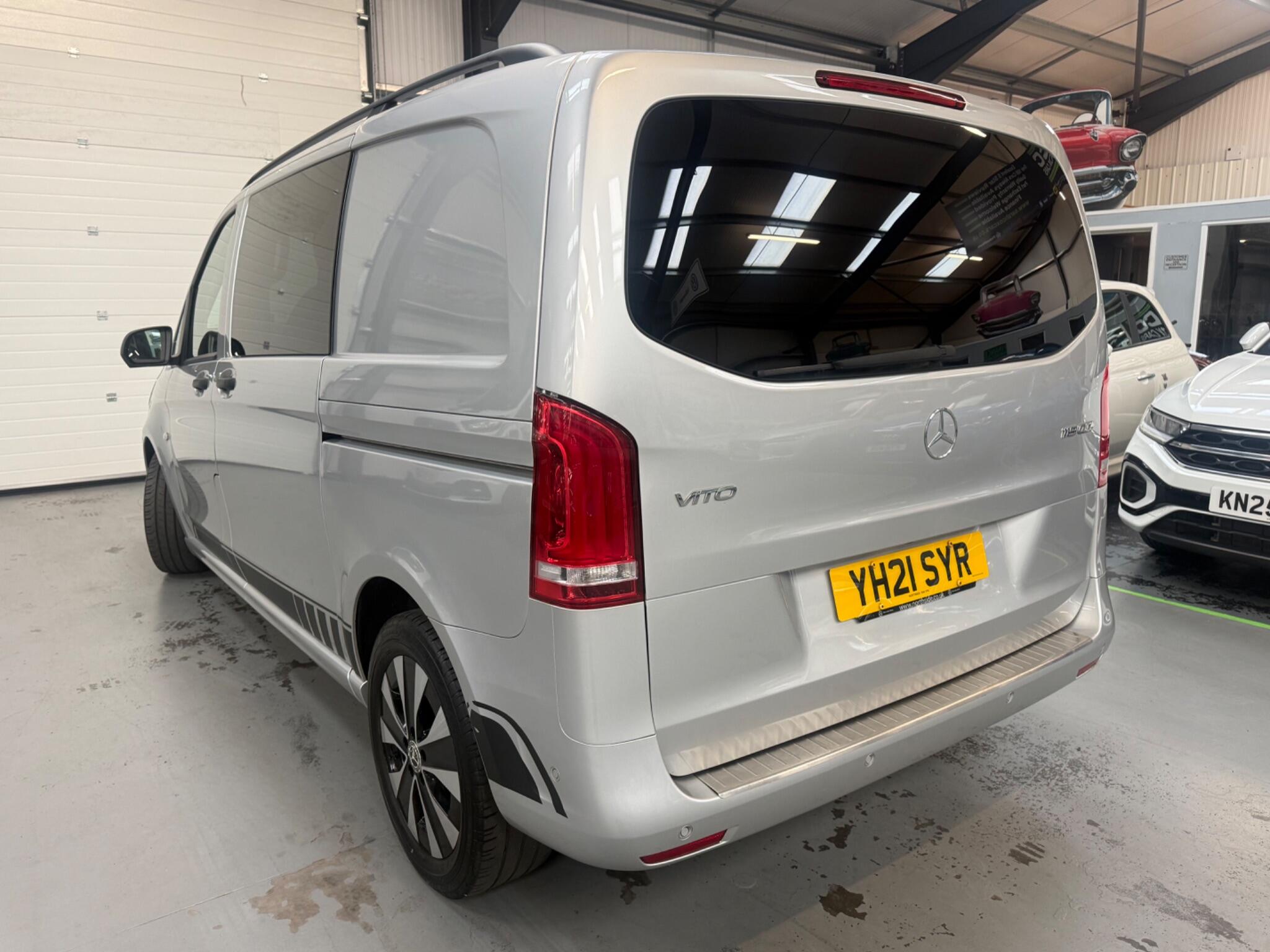 Mercedes-Benz Vito view 8