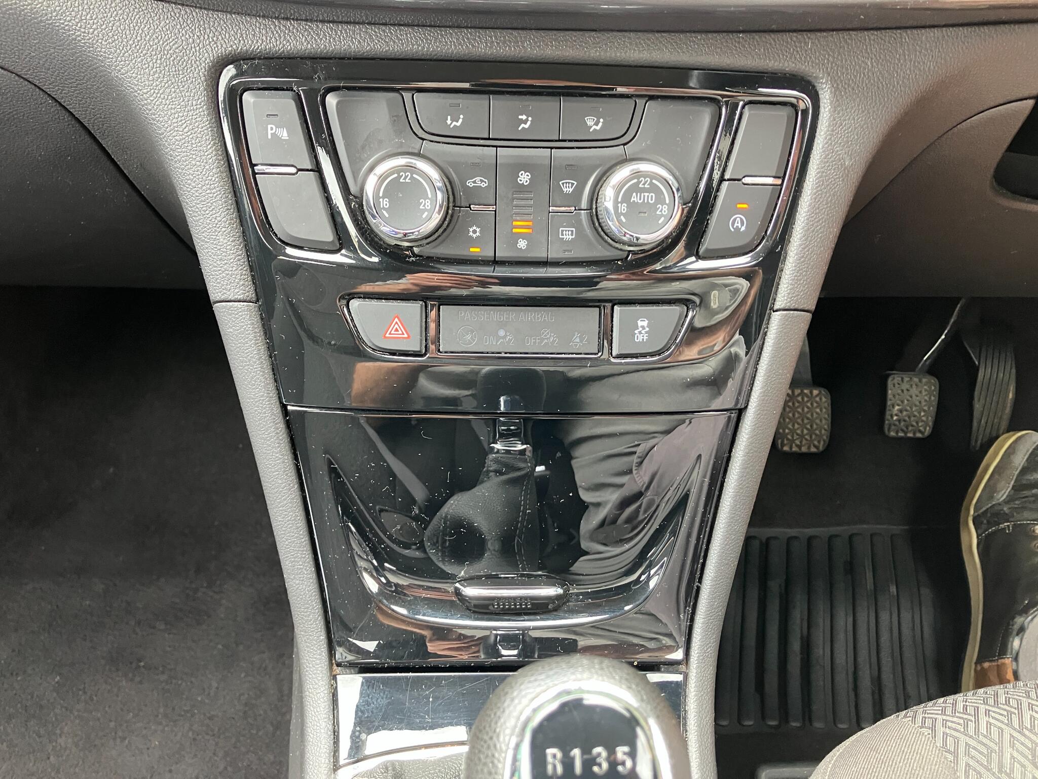 Vauxhall Mokka X view 14
