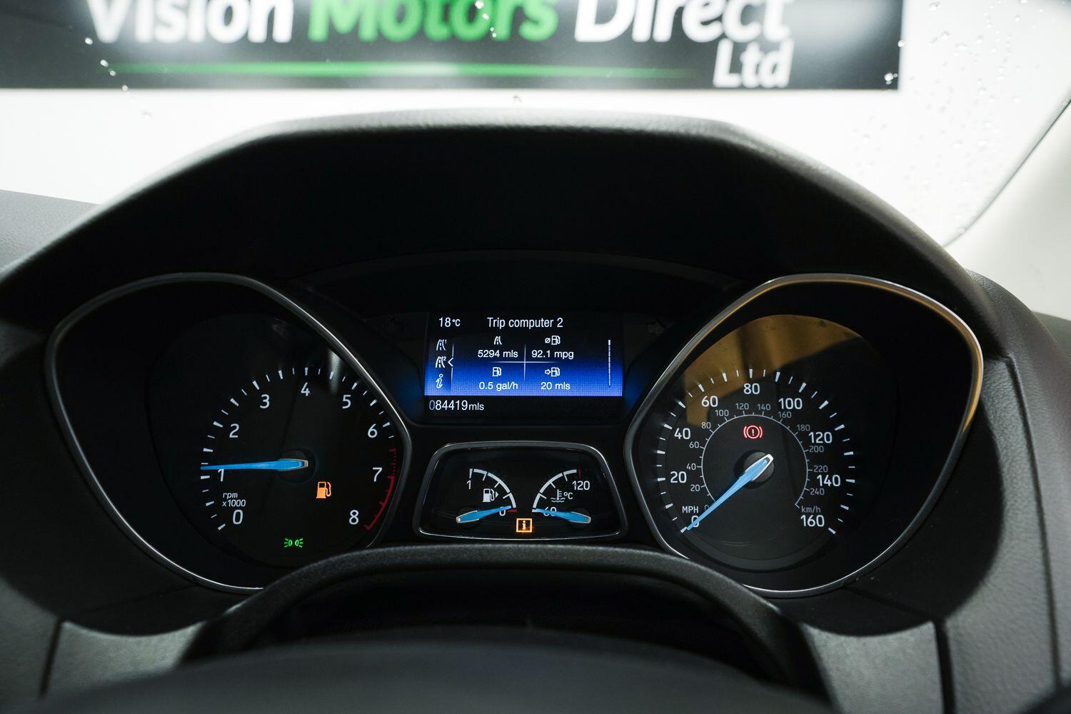 Ford Focus view 24