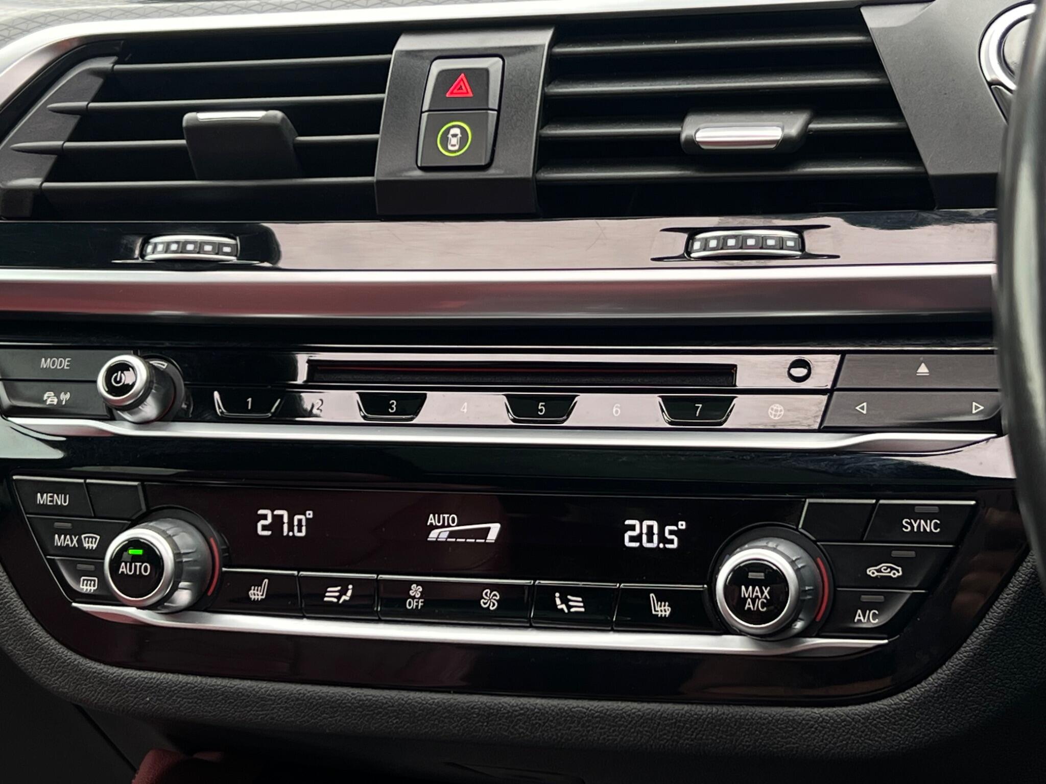 BMW X4 view 60