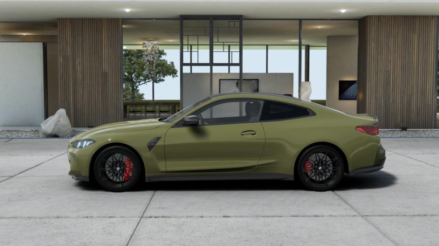 BMW M4 view 8