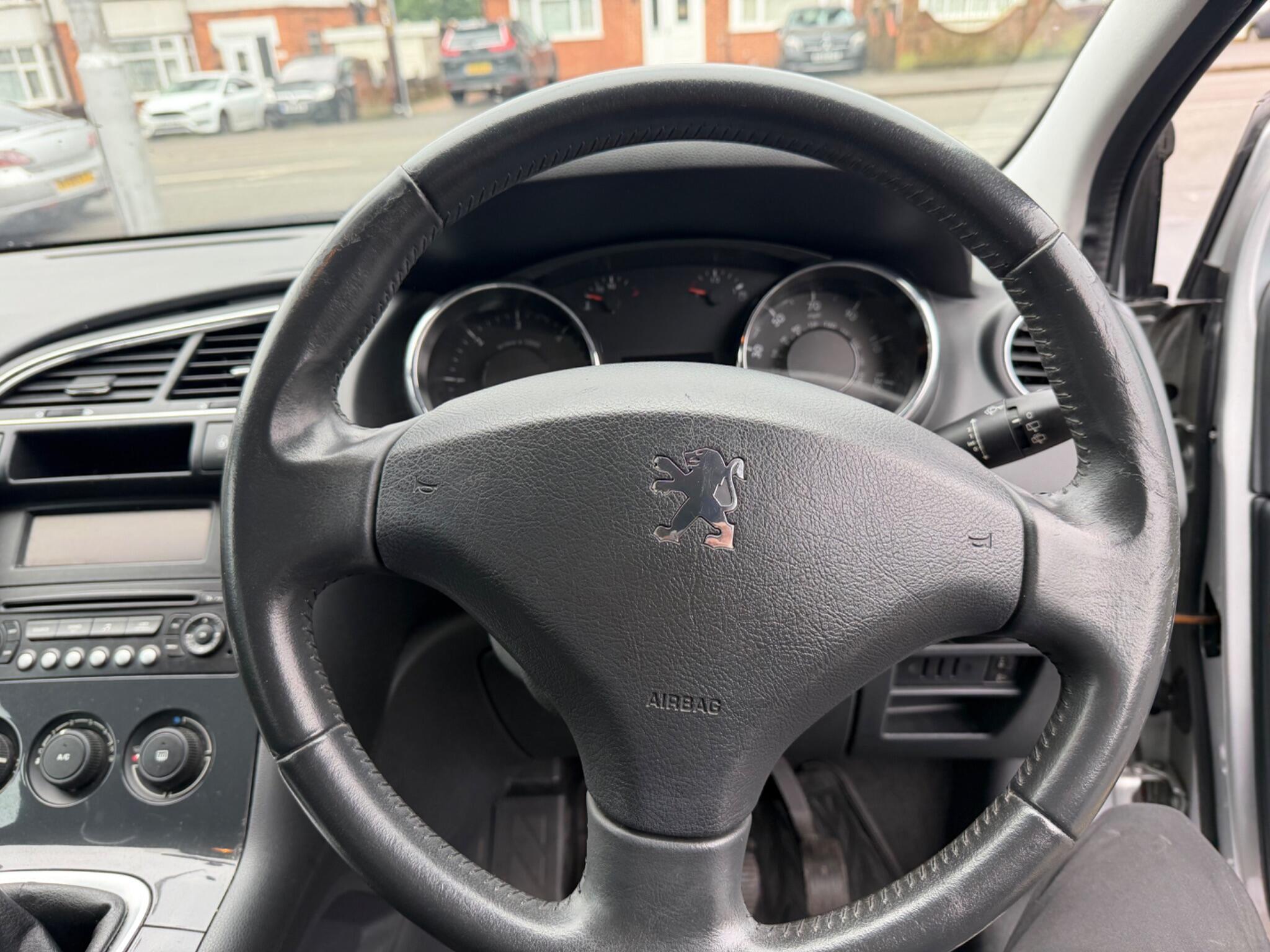 2010 Peugeot 3008 image 67