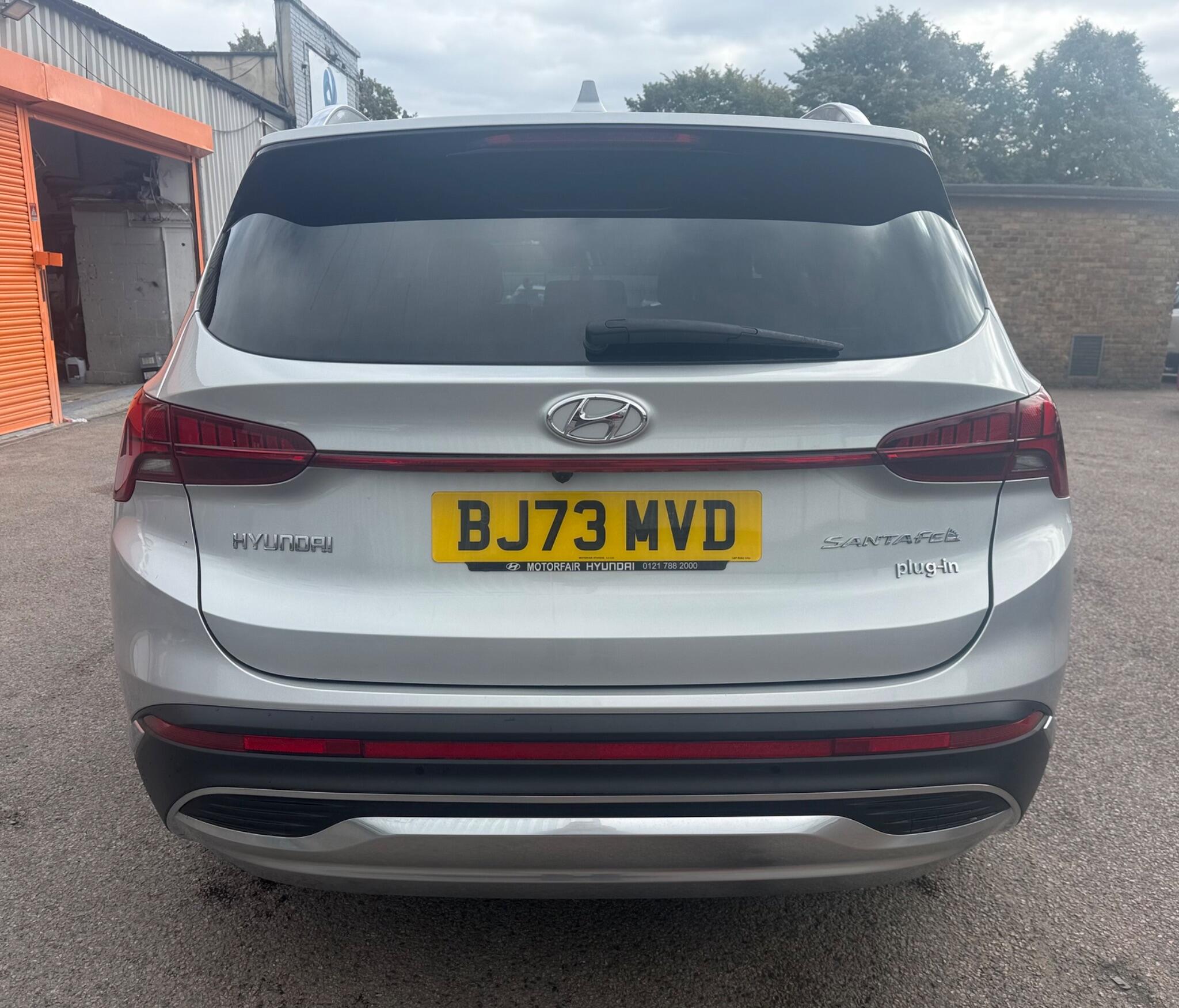Hyundai Santa FE view 6