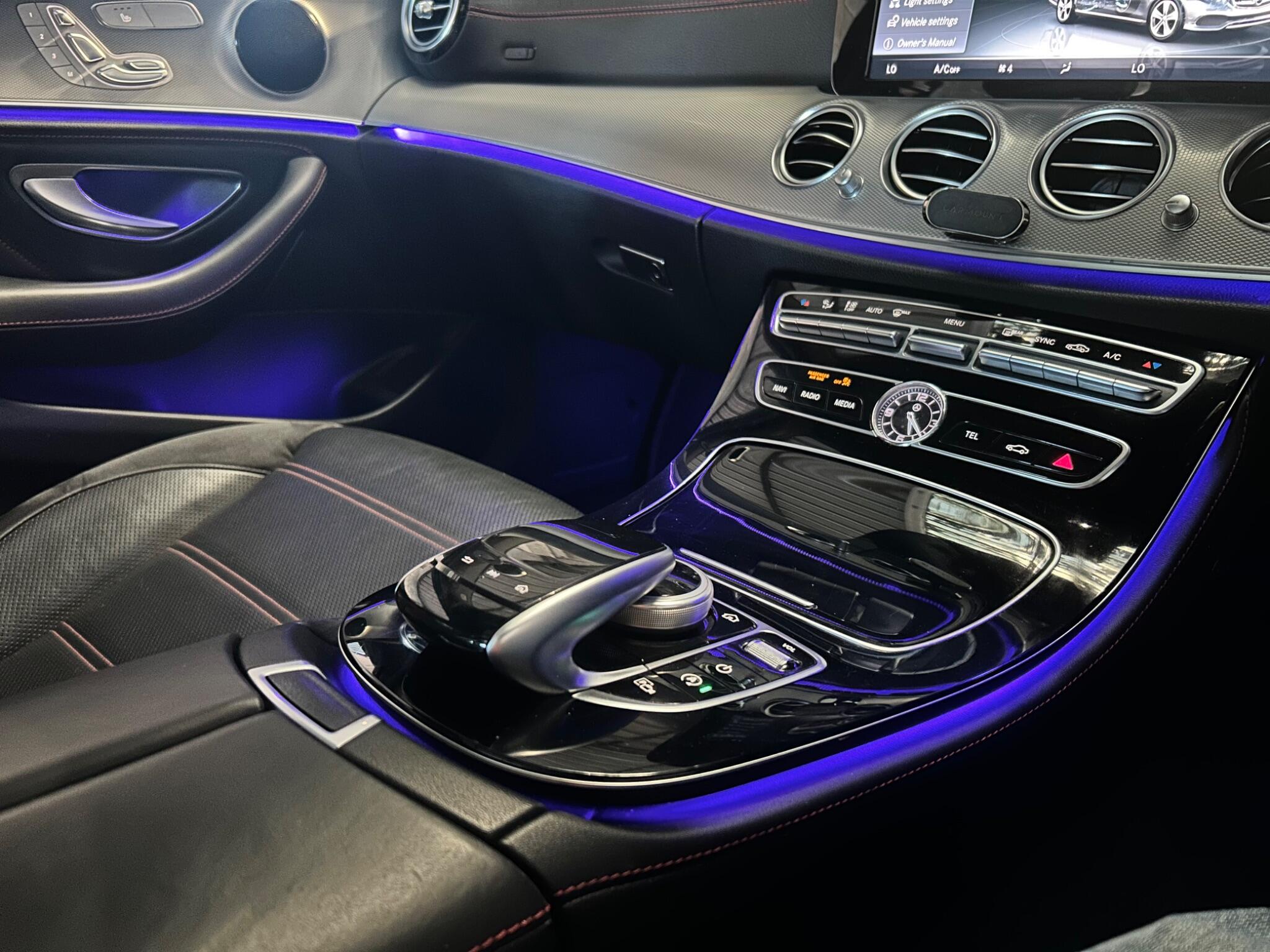 Mercedes-Benz E-Class view 25